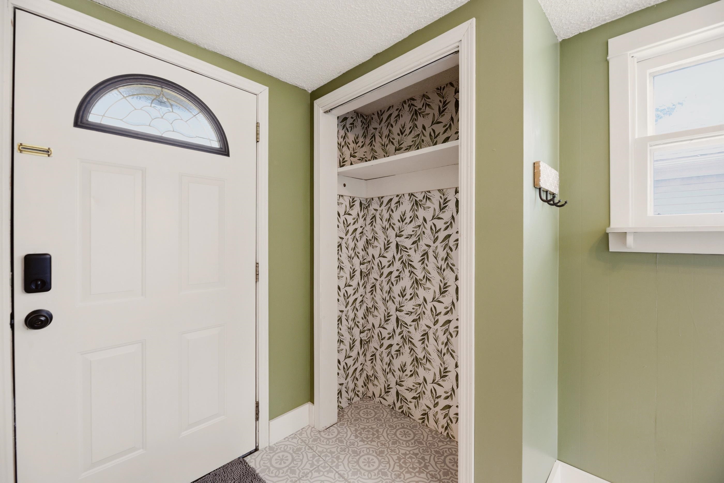 218 E 10th Street Newton KS 67114