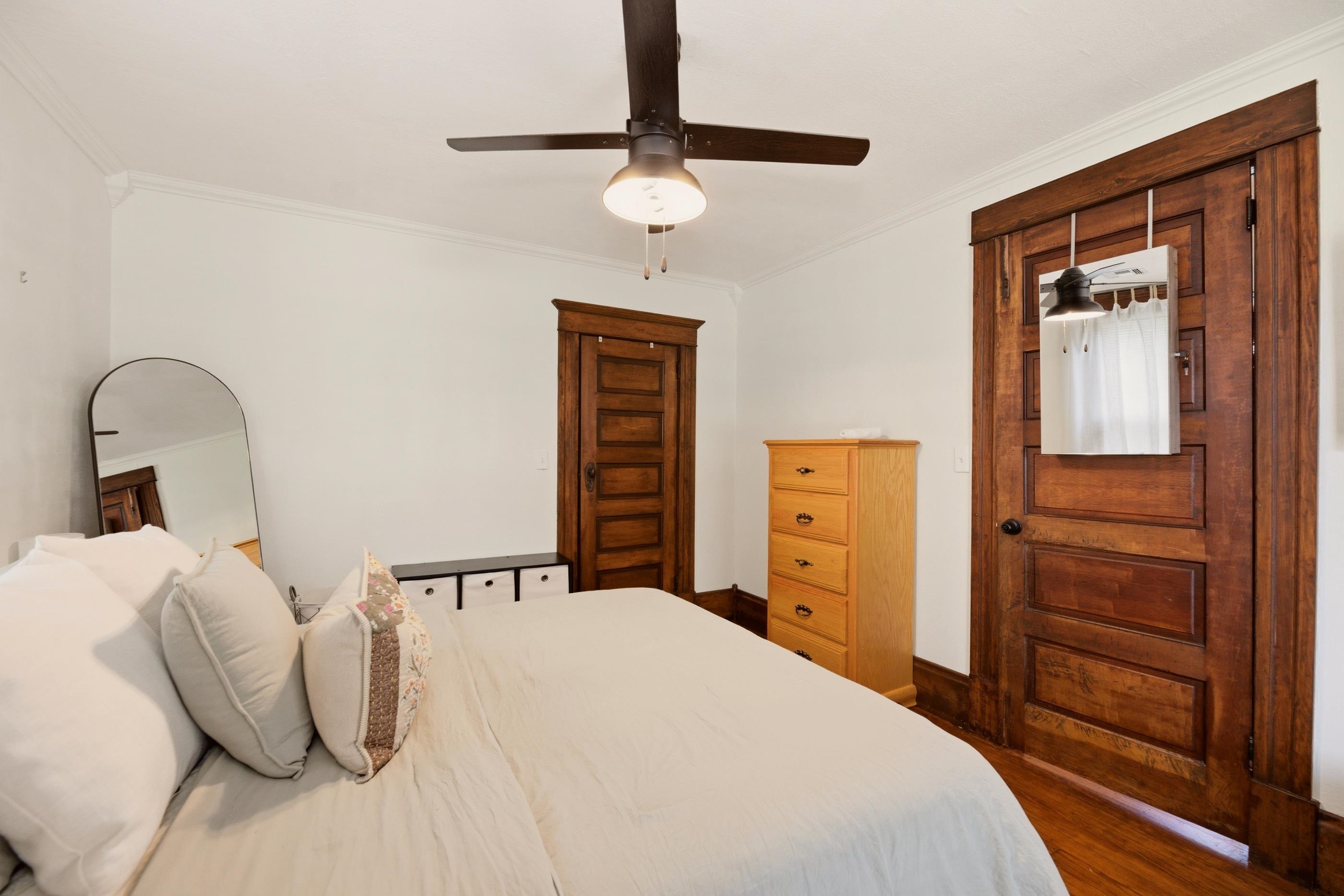 218 E 10th Street Newton KS 67114