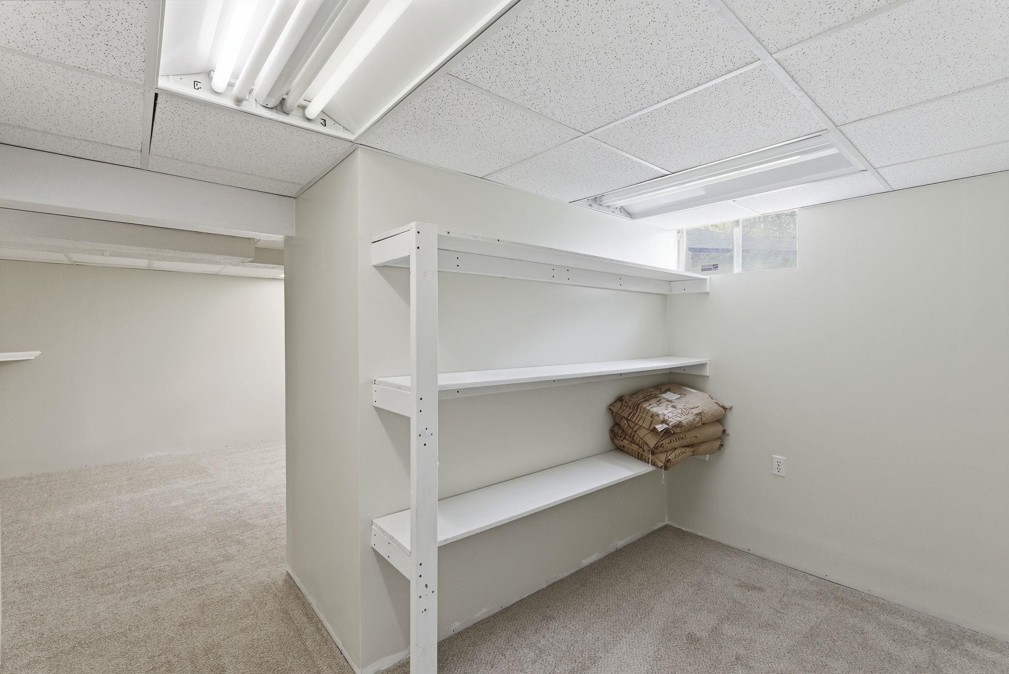 8448 E Lakeland Court Wichita KS 67207
