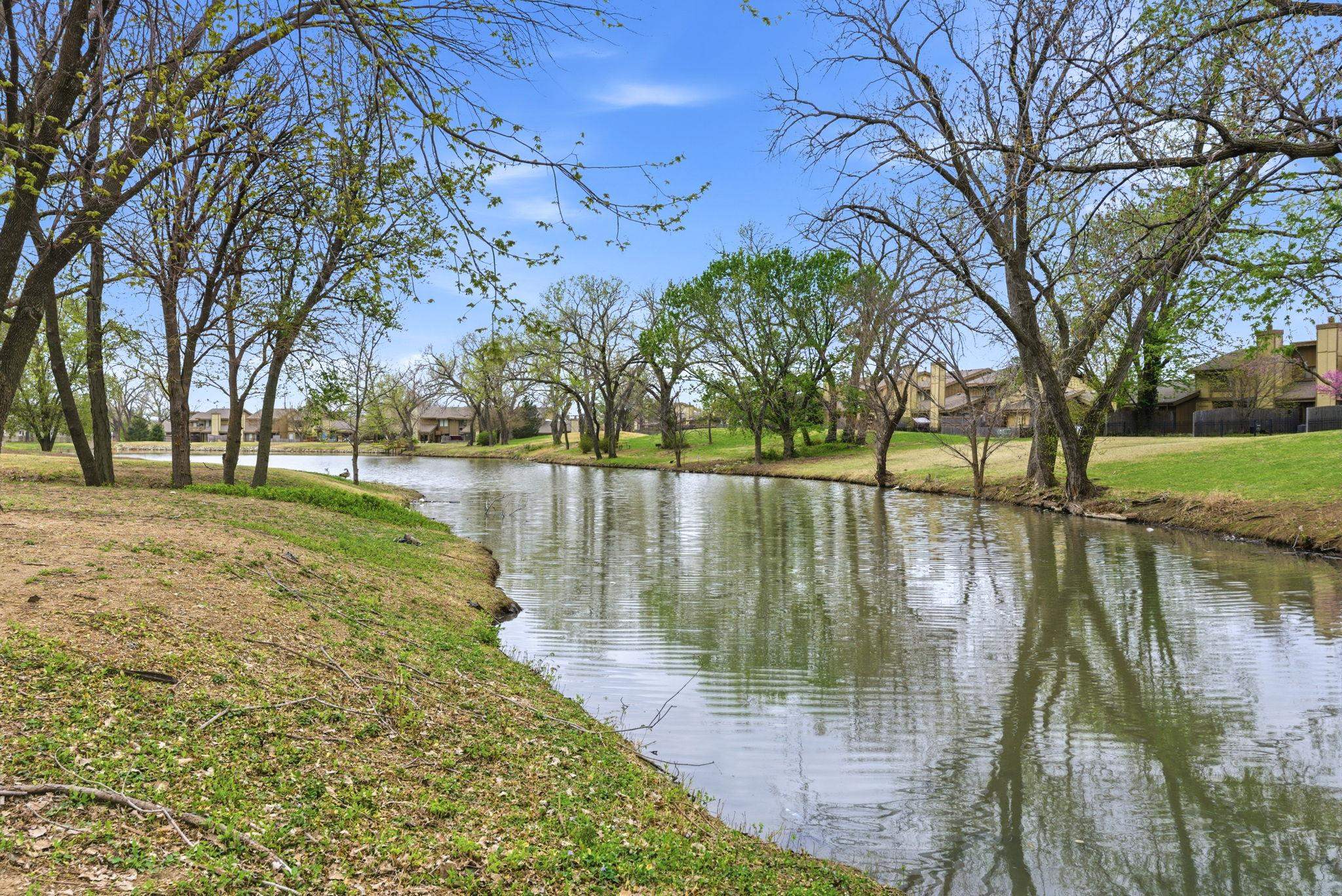 8448 E Lakeland Court Wichita KS 67207
