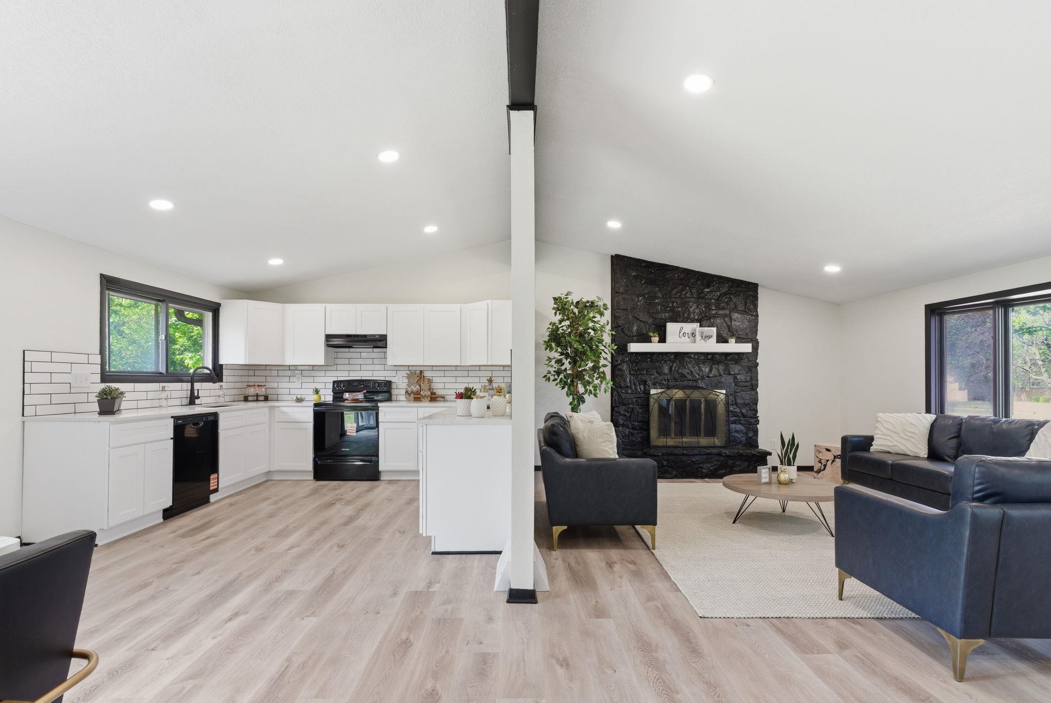 4052 N Auburn Bel Aire KS 67220