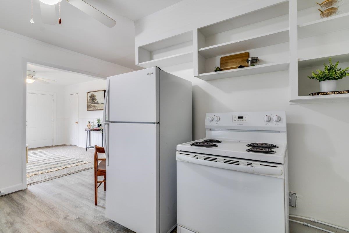 1524 E 12th Street Newton KS 67114