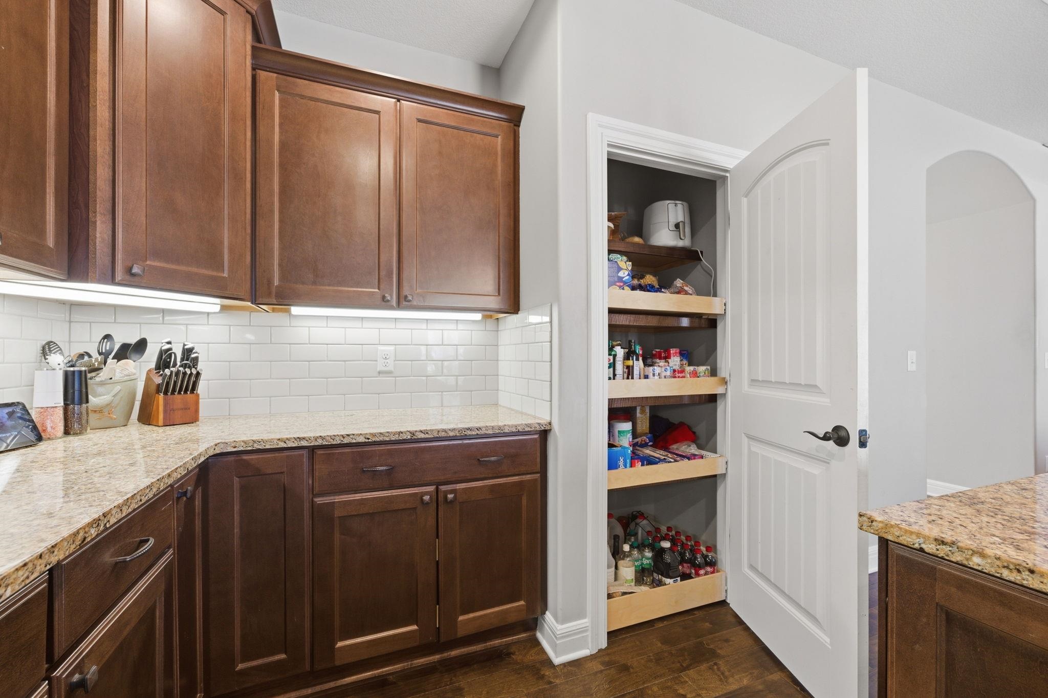 4883 N Prestwick Avenue Bel Aire KS 67226-7633