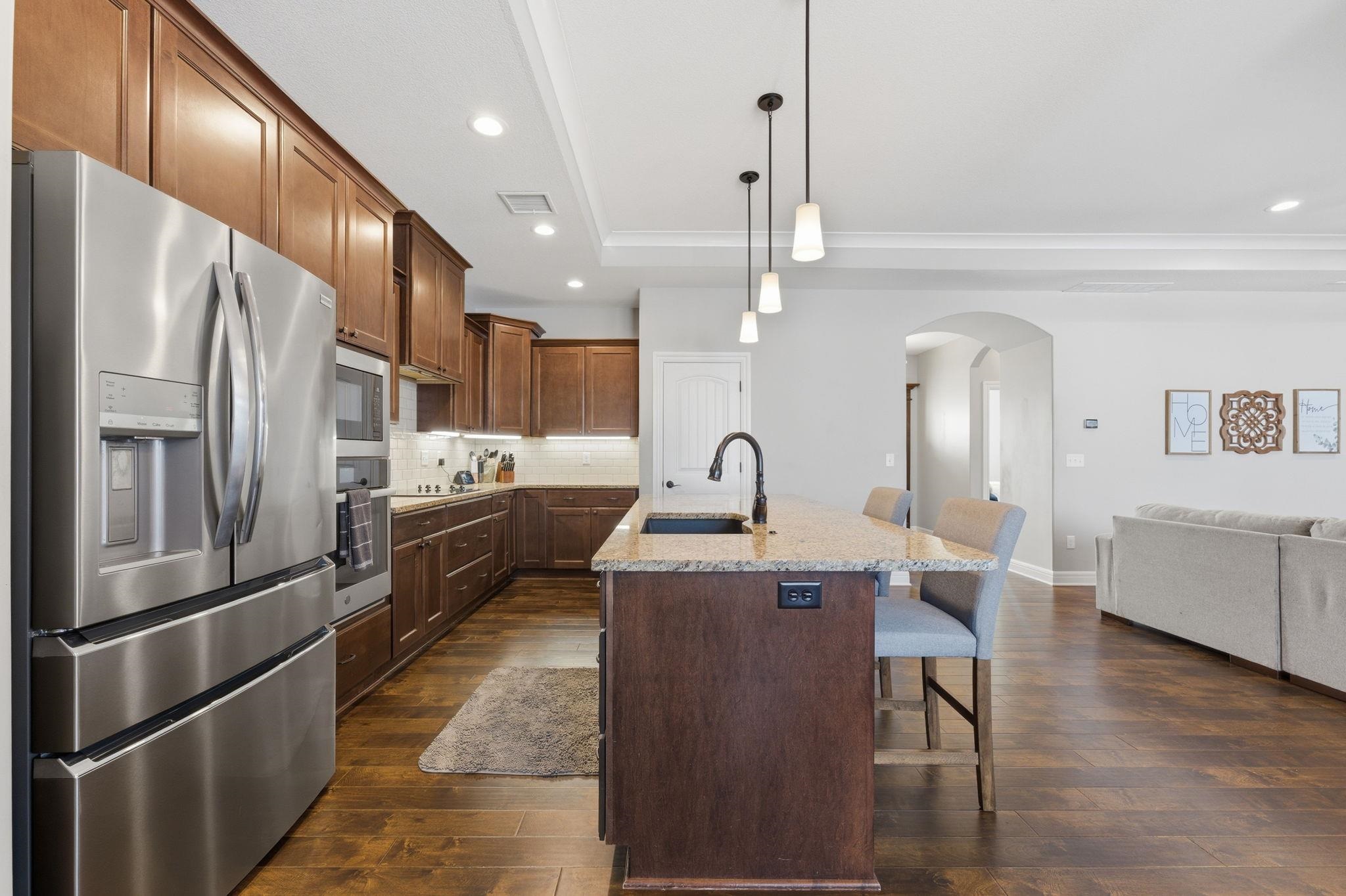 4883 N Prestwick Avenue Bel Aire KS 67226-7633