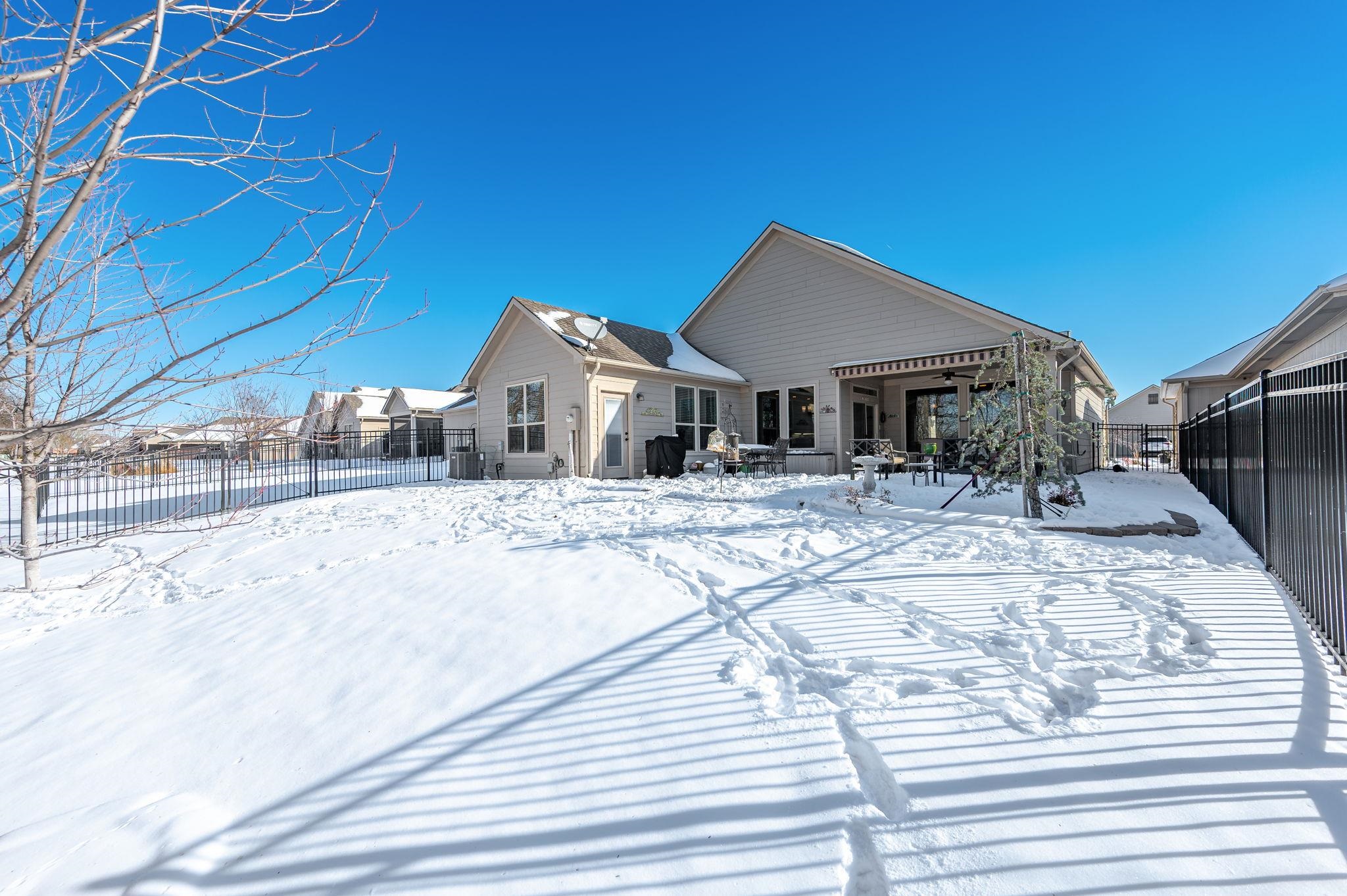 4883 N Prestwick Avenue Bel Aire KS 67226-7633