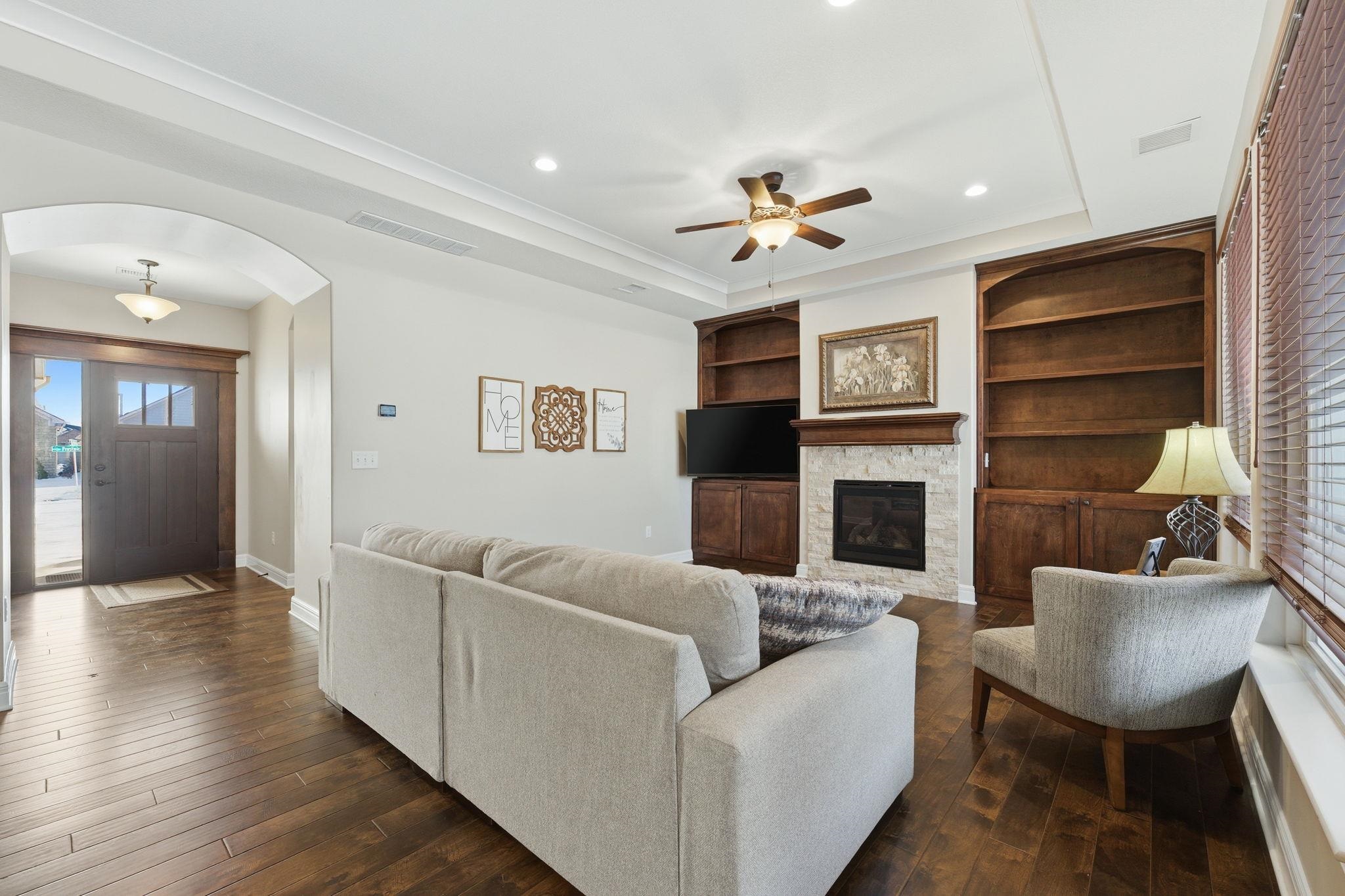 4883 N Prestwick Avenue Bel Aire KS 67226-7633