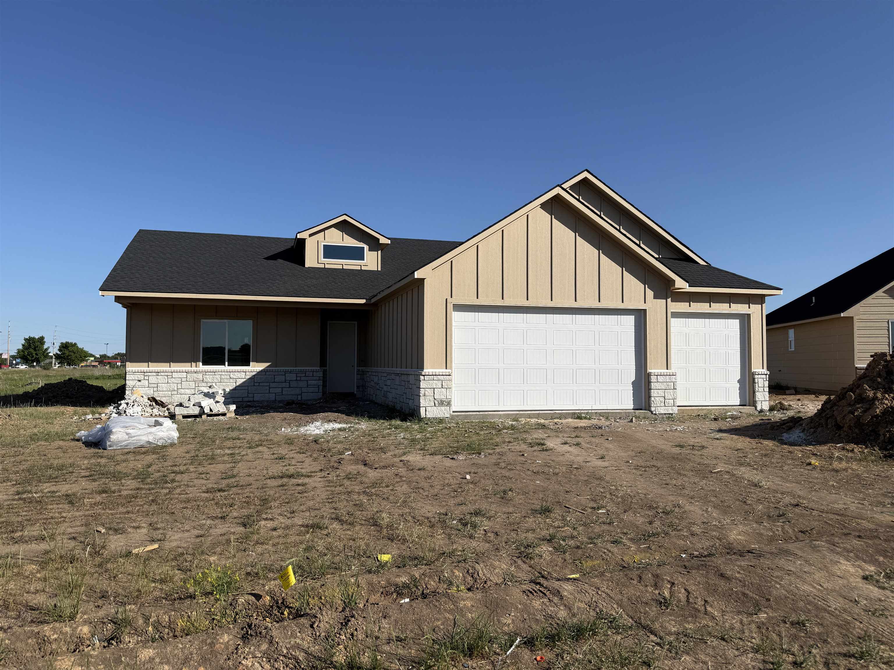 870 N Main Goddard KS 67052