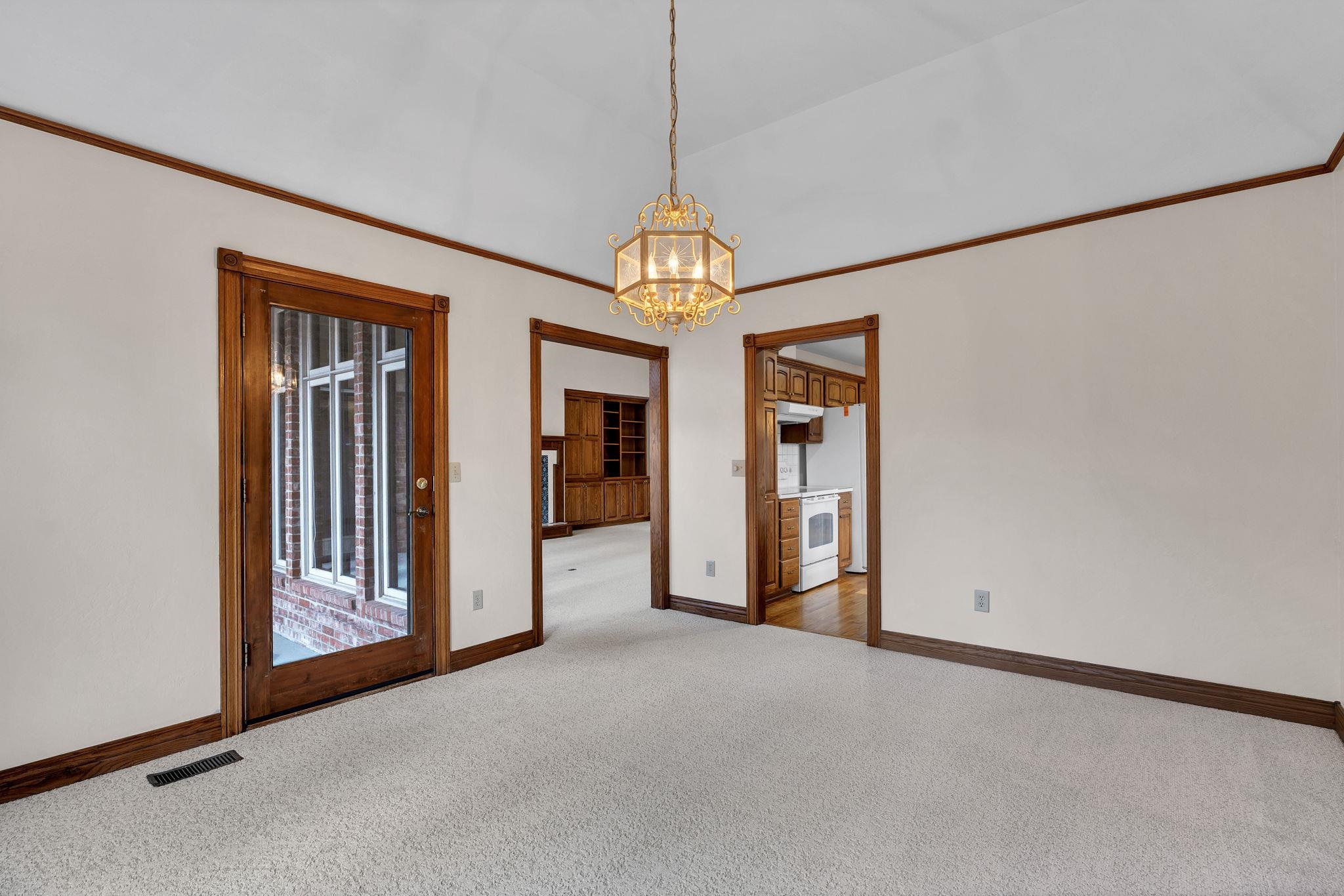 509 N Turnberry Circle Wichita KS 67230