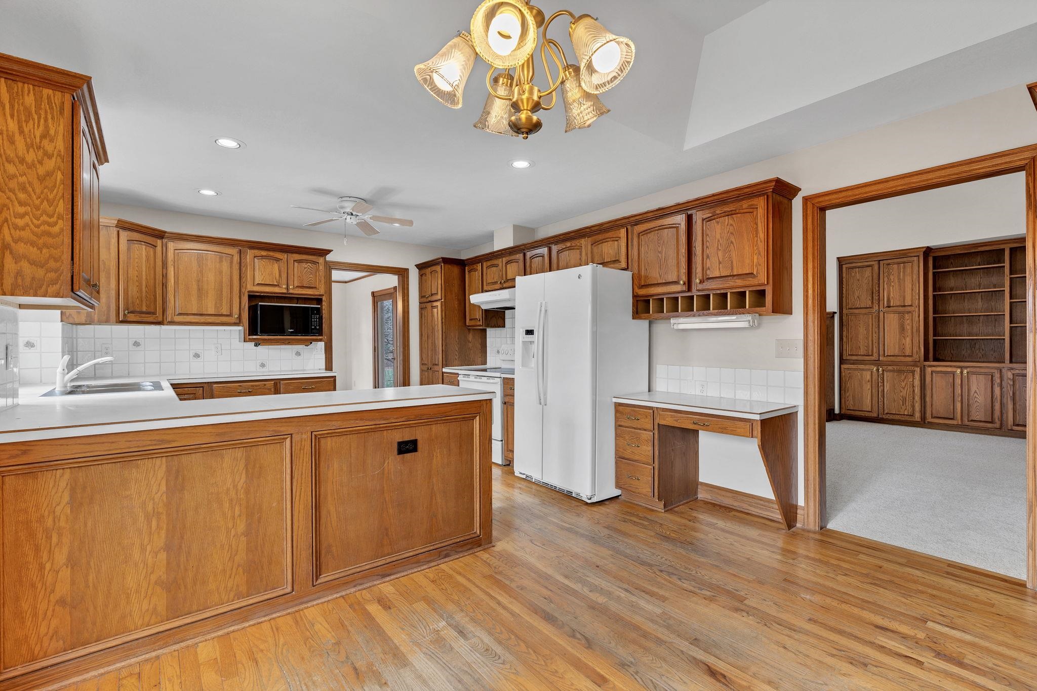 509 N Turnberry Circle Wichita KS 67230