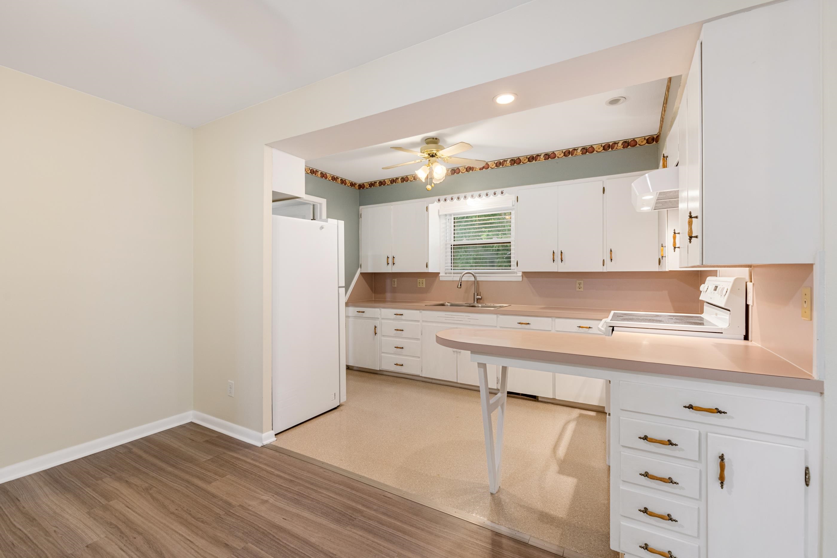 837 S Estelle Street Wichita KS 67211