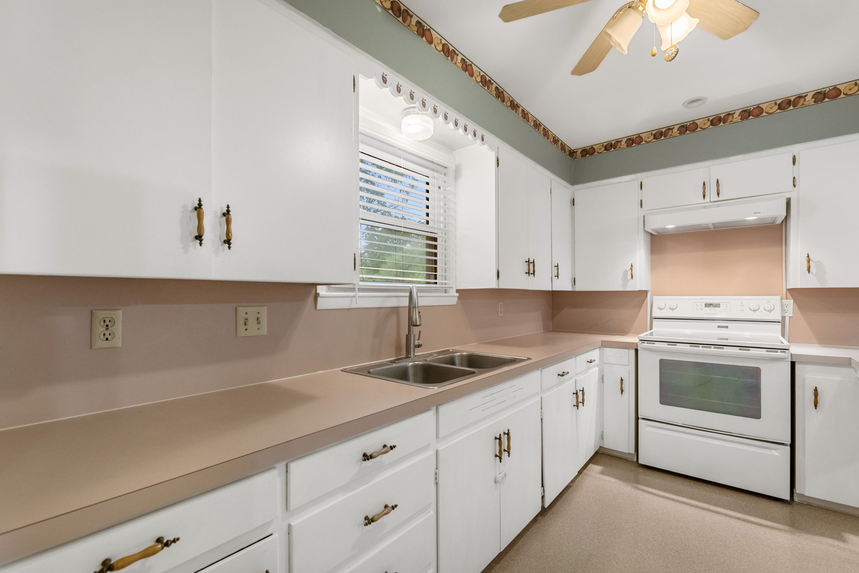 837 S Estelle Street Wichita KS 67211