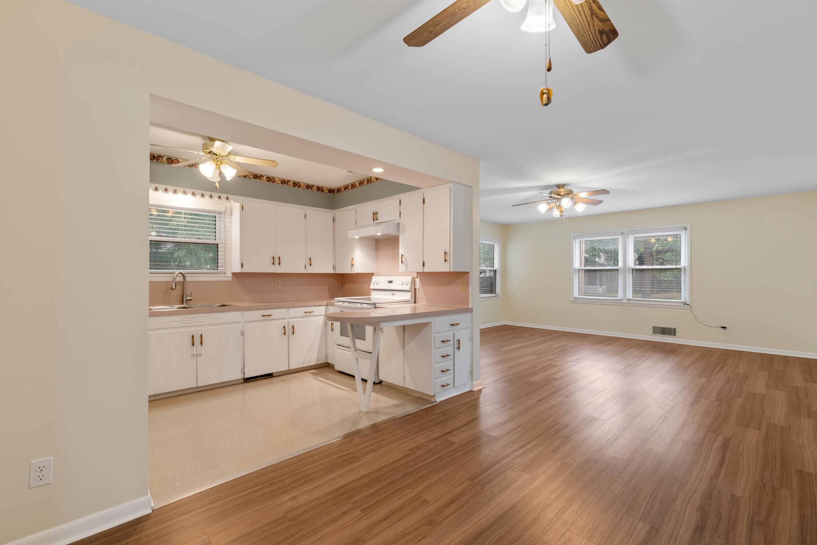 837 S Estelle Street Wichita KS 67211