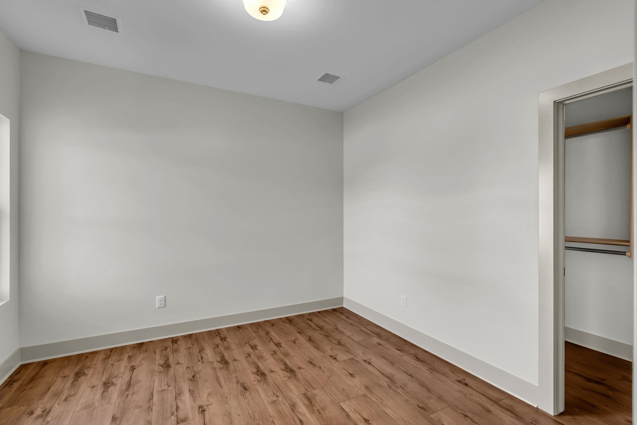 5016 N Highland Street Bel Aire KS 67220