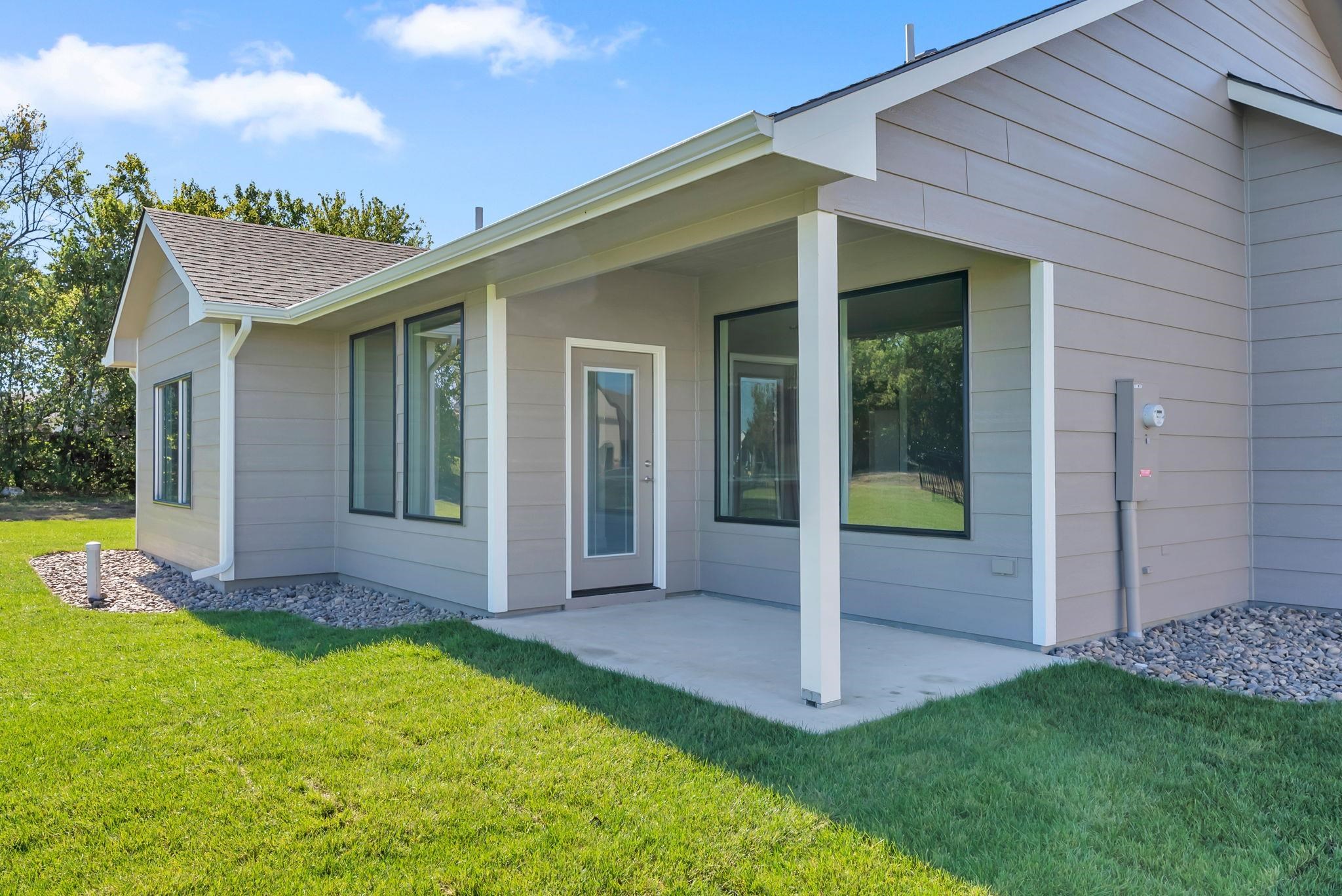 5016 N Highland Street Bel Aire KS 67220