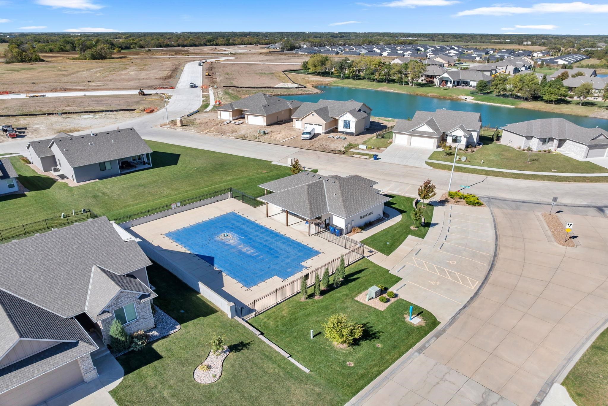 5016 N Highland Street Bel Aire KS 67220