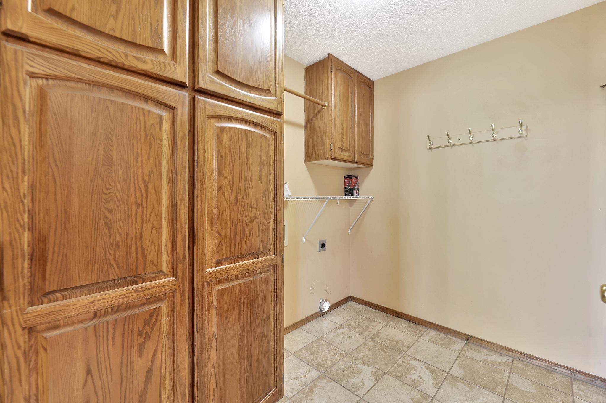 12100 E Fireside Lane Derby KS 67037