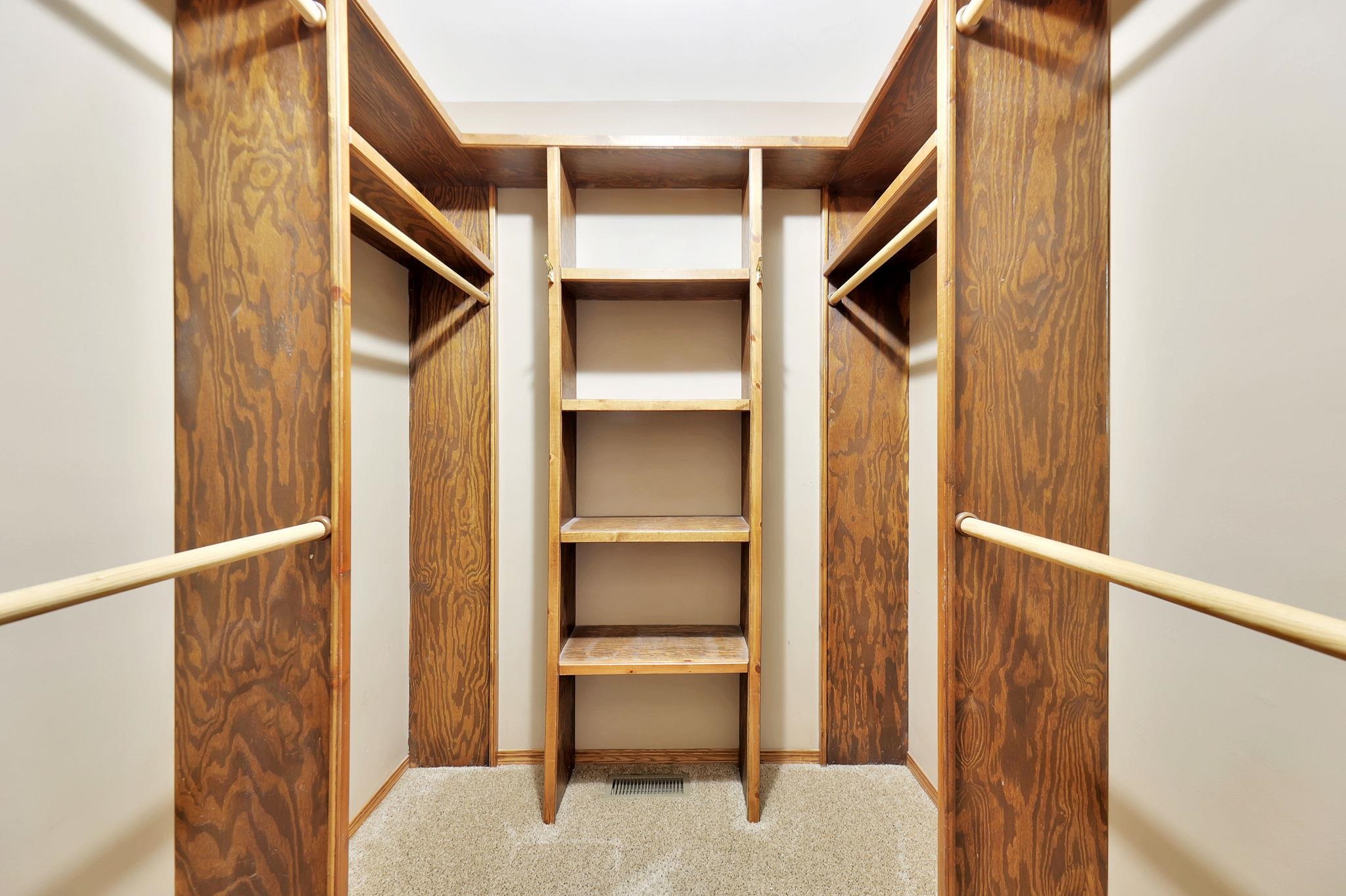 12100 E Fireside Lane Derby KS 67037