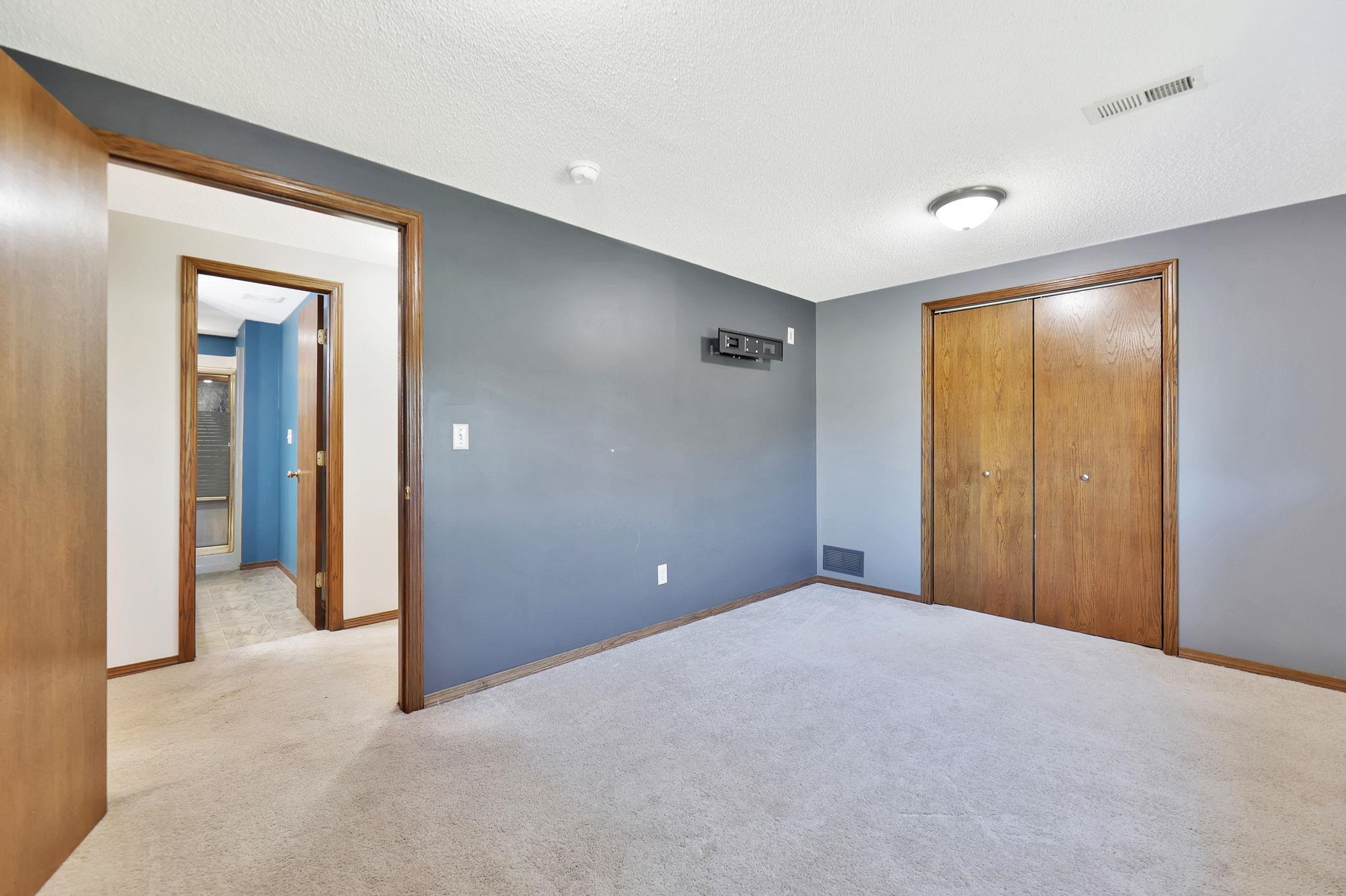 12100 E Fireside Lane Derby KS 67037