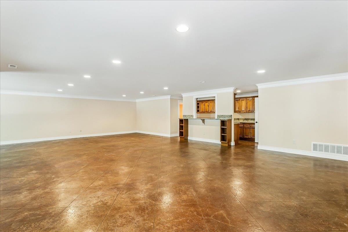 6441 S Cedardale Avenue Derby KS 67037