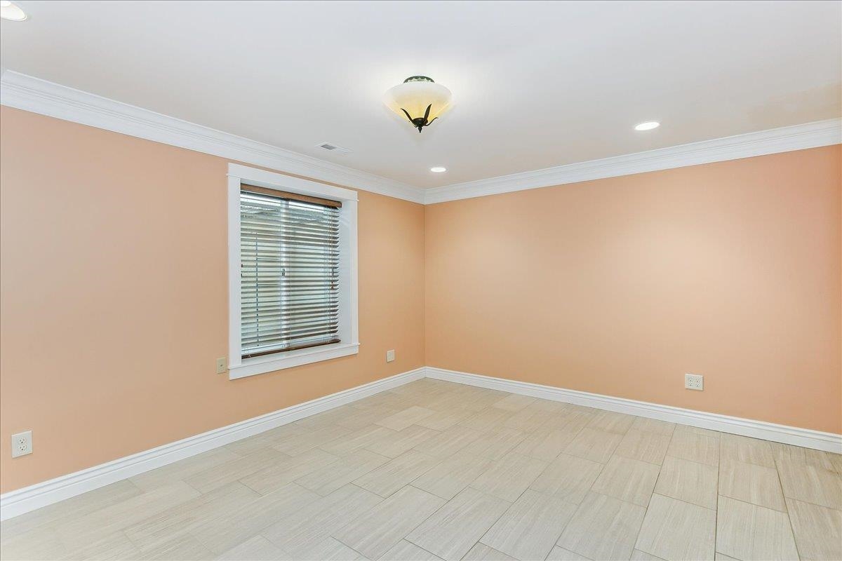 6441 S Cedardale Avenue Derby KS 67037