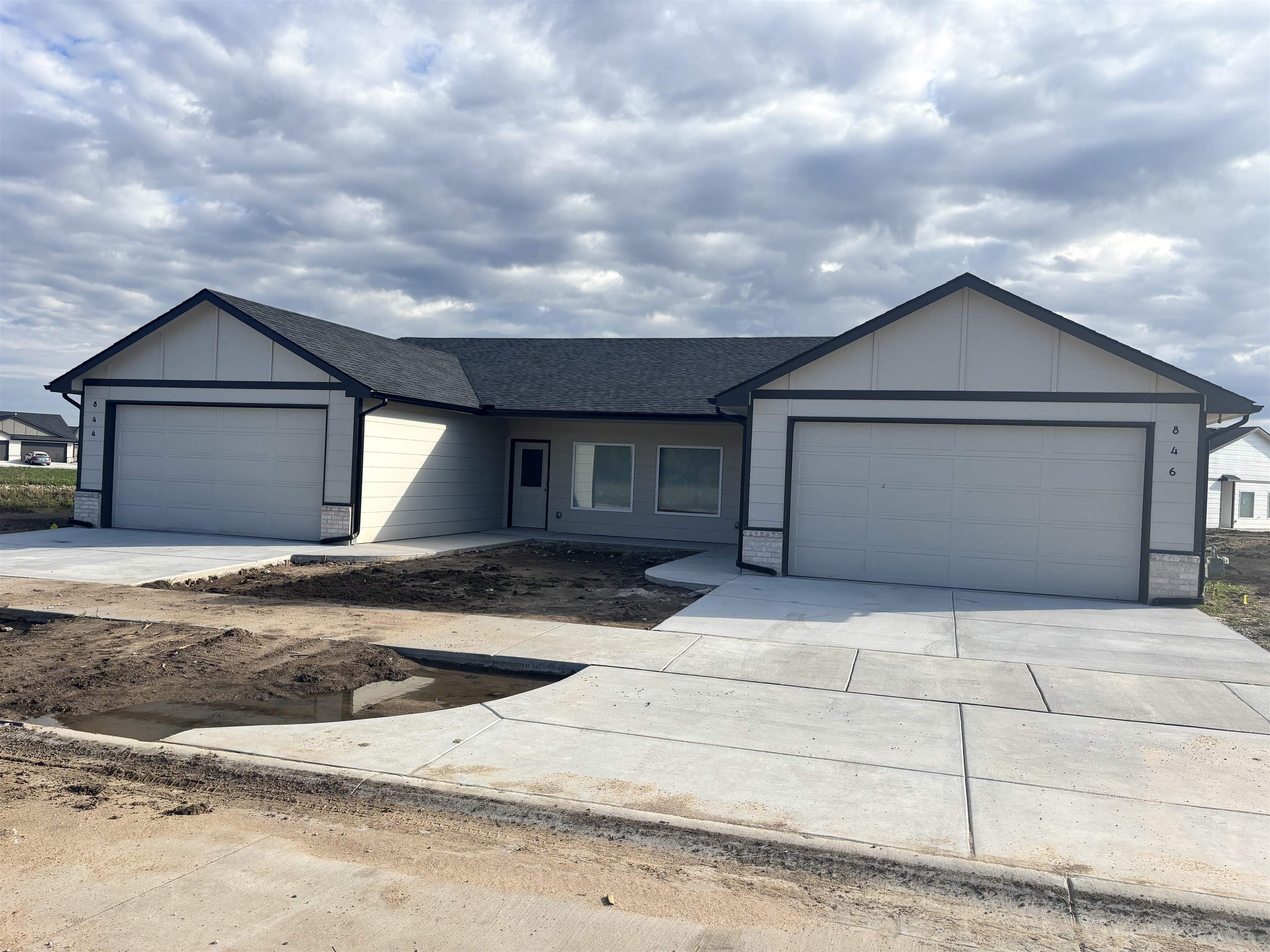 846 S Jay Street Valley Center KS 67147