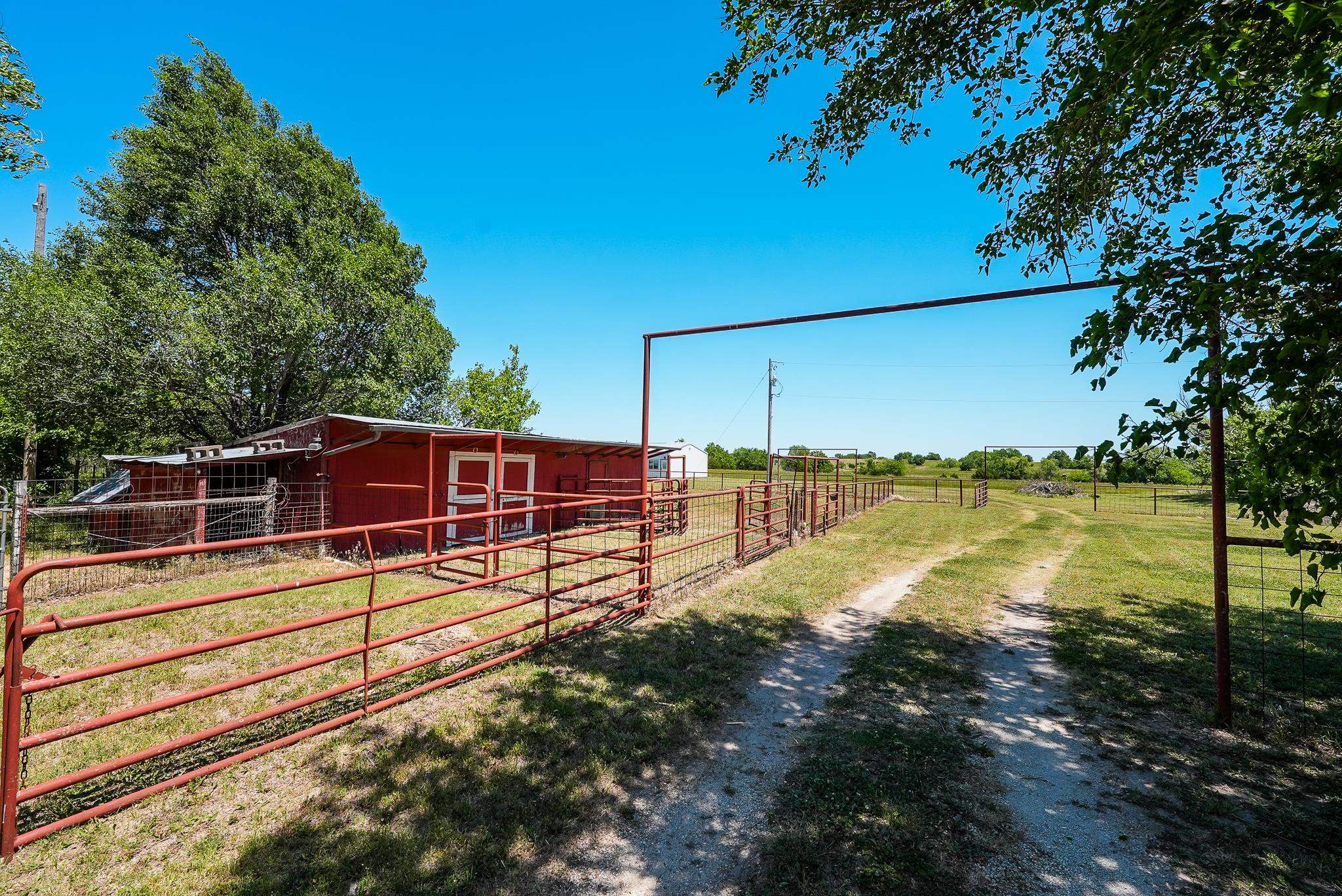 14676 SW Ohio Street Road Augusta KS 67010