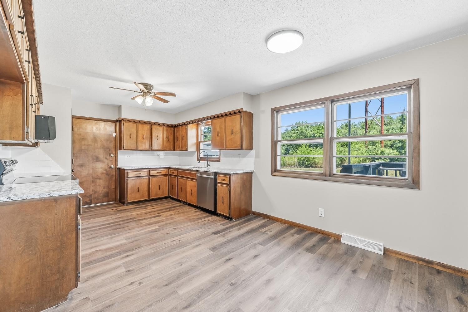 5952 N Palm Lane Wichita KS 67204