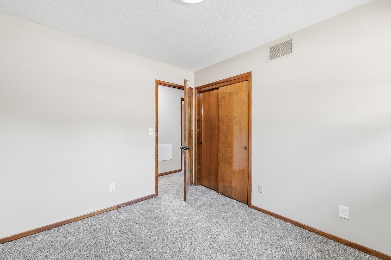 5952 N Palm Lane Wichita KS 67204