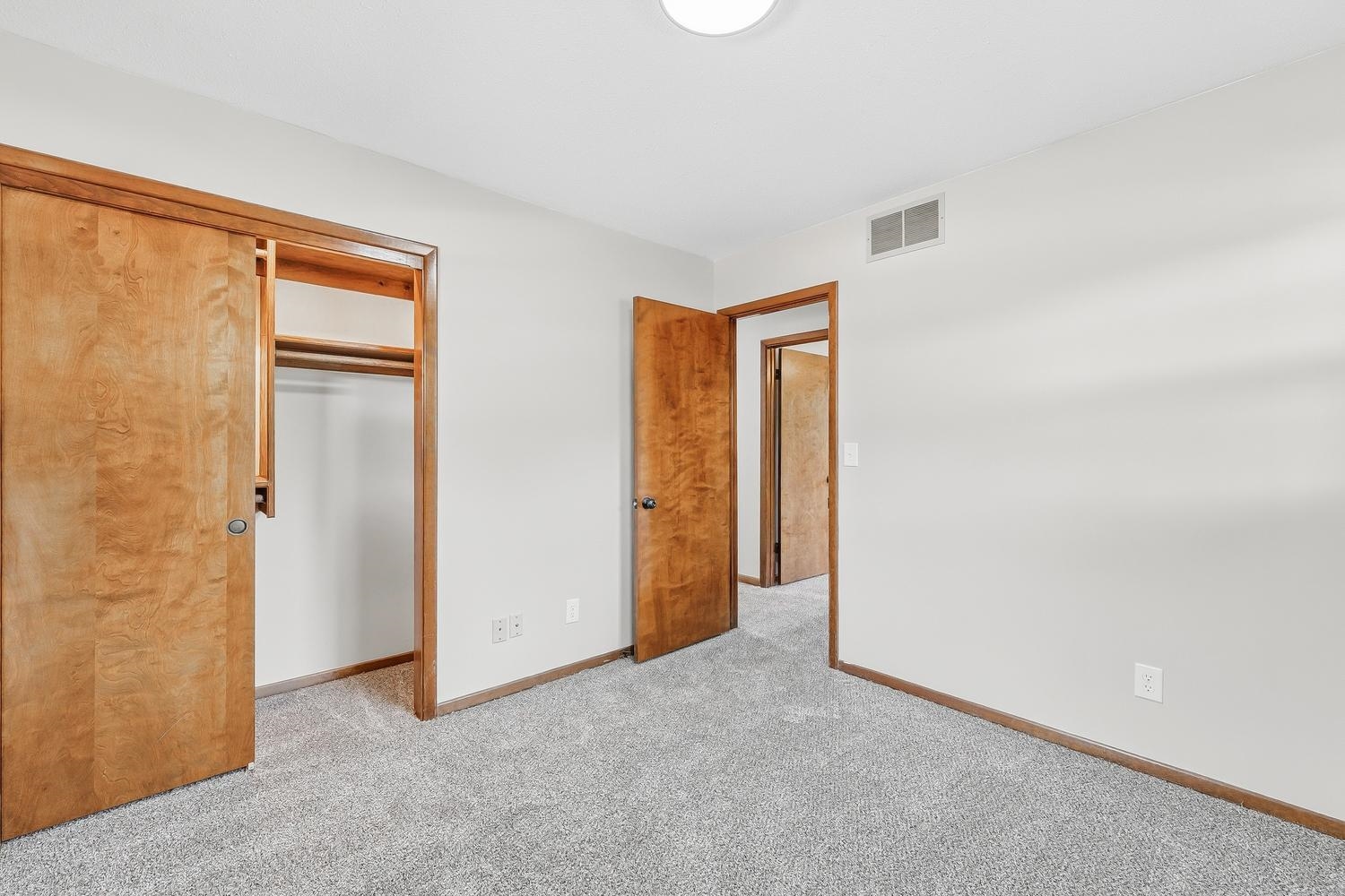 5952 N Palm Lane Wichita KS 67204