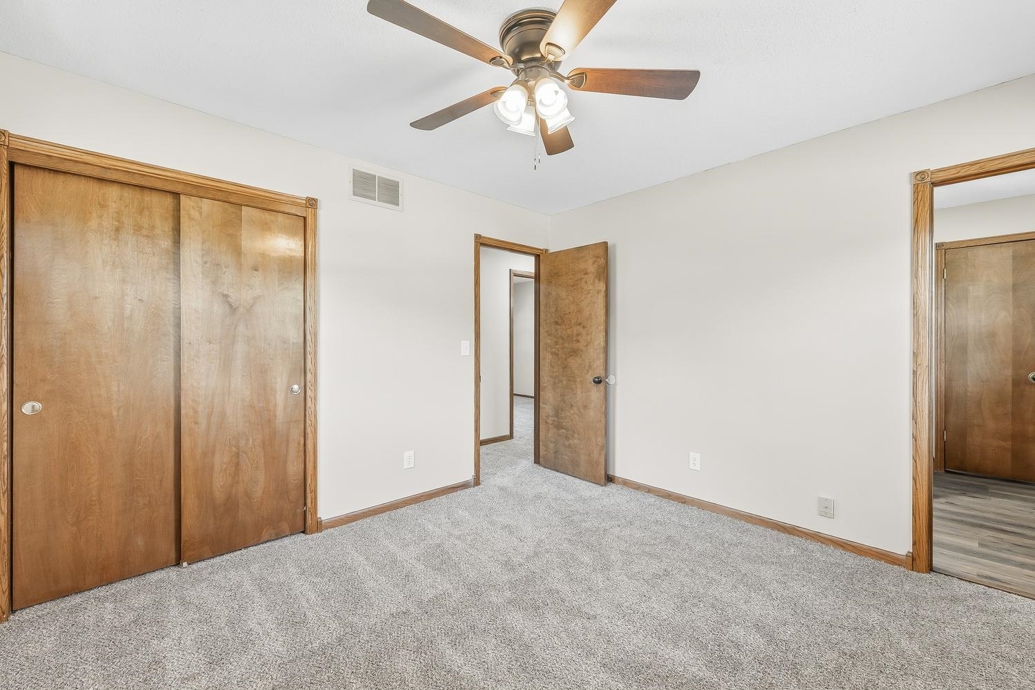 5952 N Palm Lane Wichita KS 67204