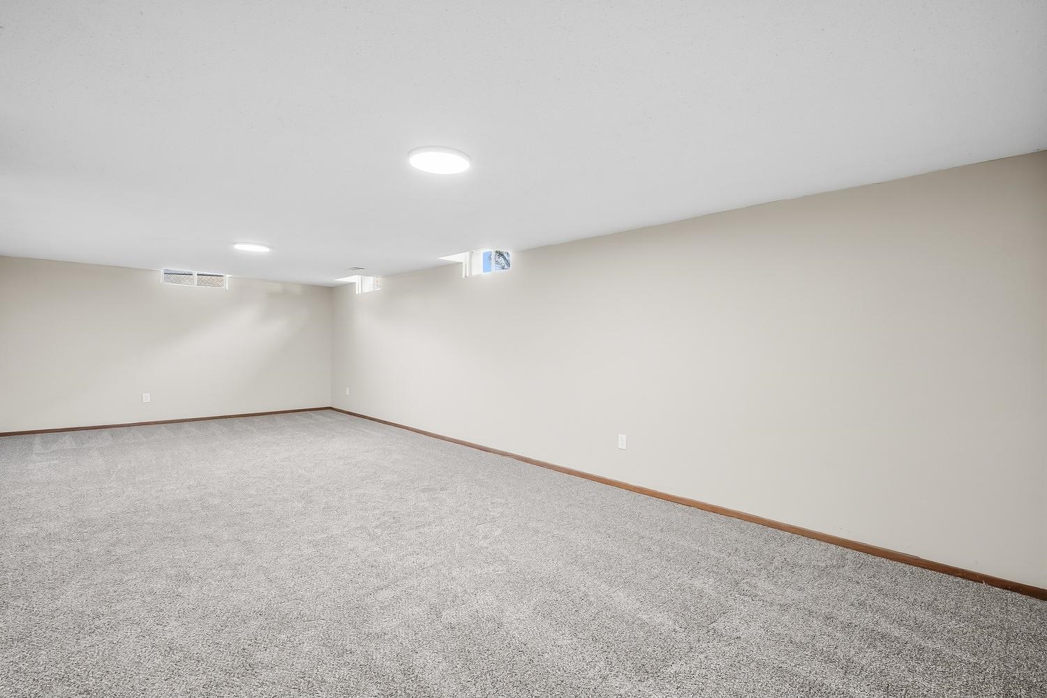 5952 N Palm Lane Wichita KS 67204