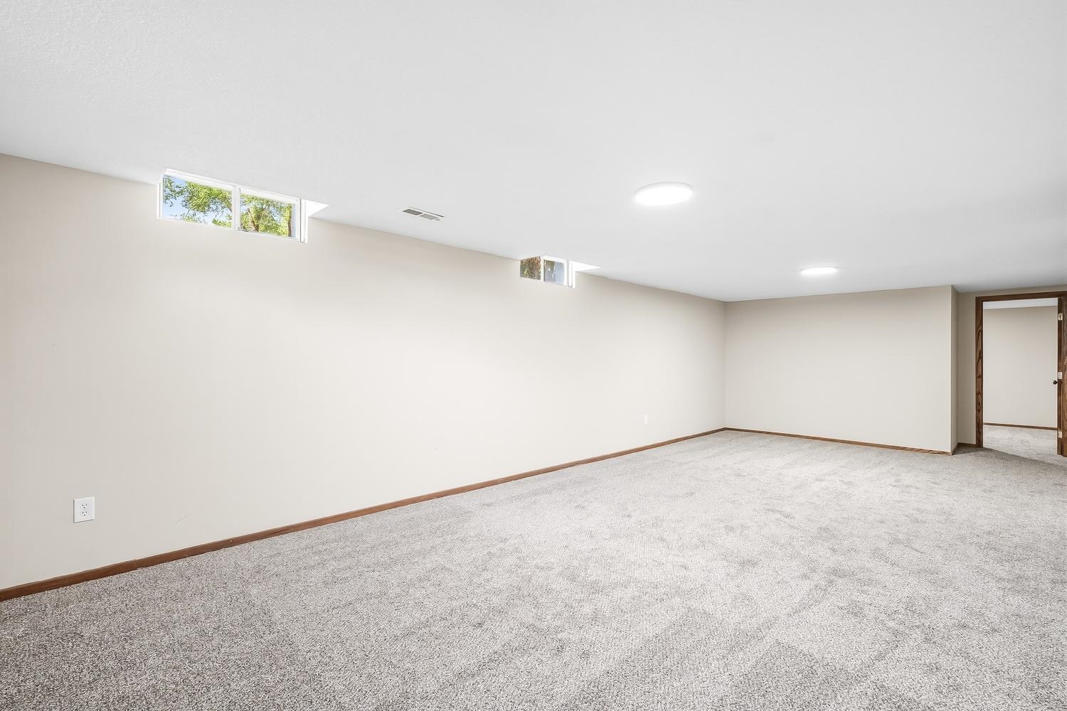 5952 N Palm Lane Wichita KS 67204