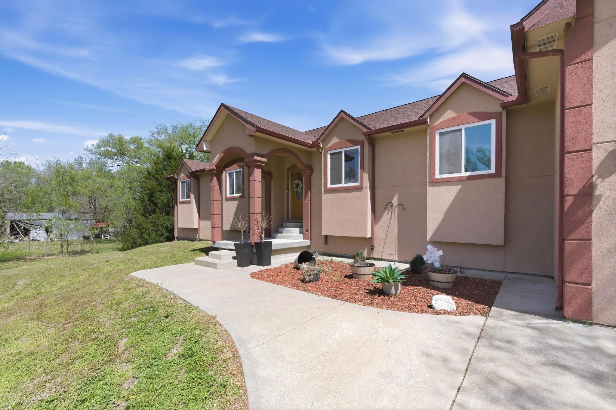 11470 N 151st Street W Sedgwick KS 67212-3747