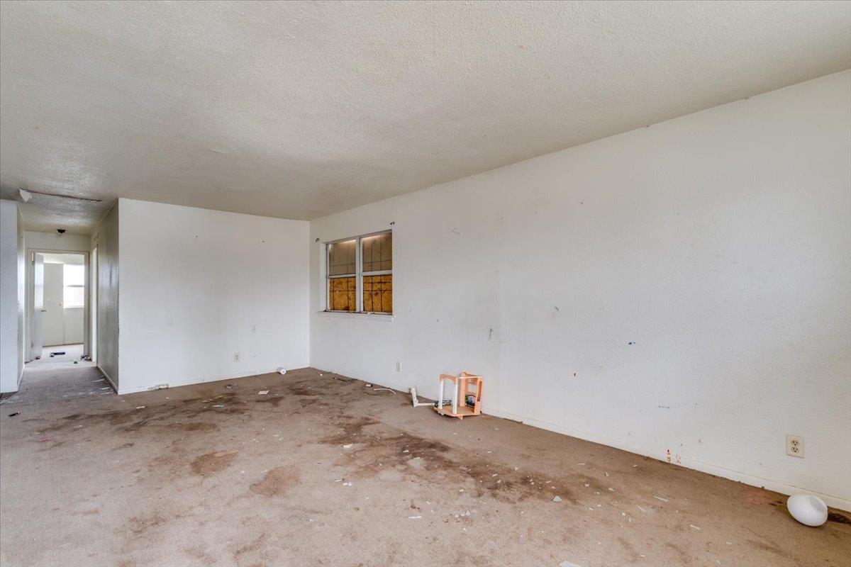 1602 E Del Mar Wichita KS 67216