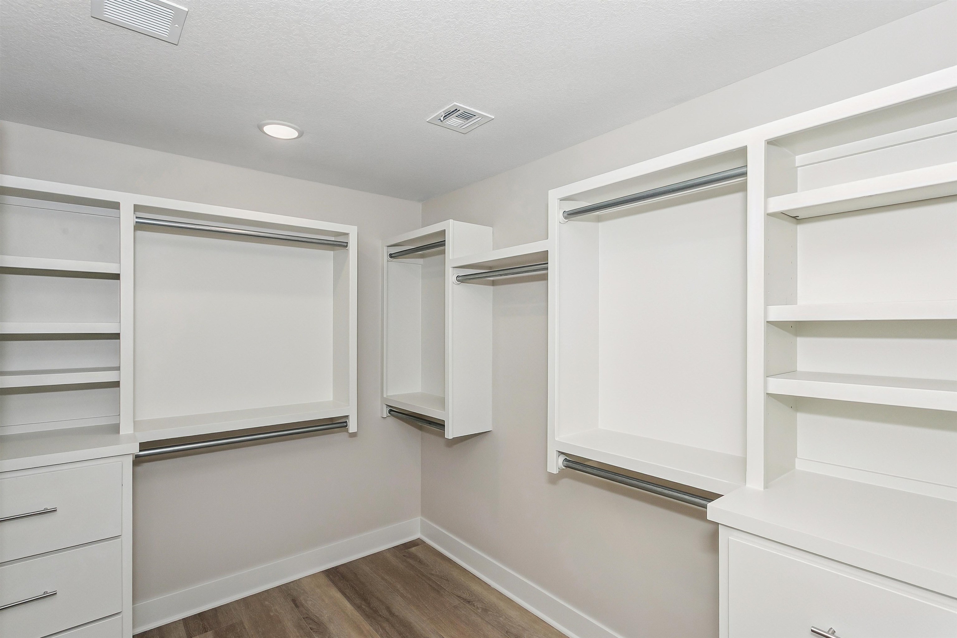 1640 E Appleton Street Valley Center KS 67147