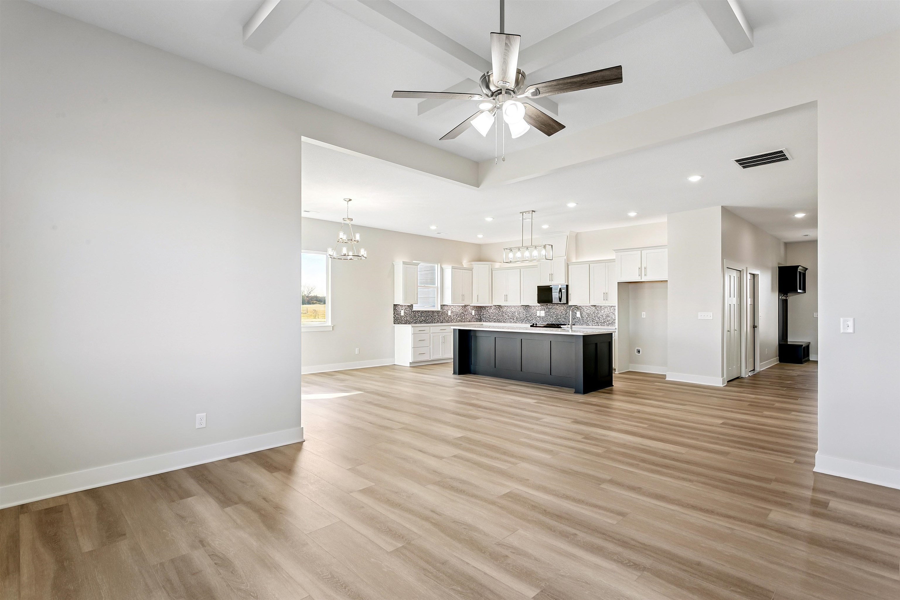1640 E Appleton Street Valley Center KS 67147