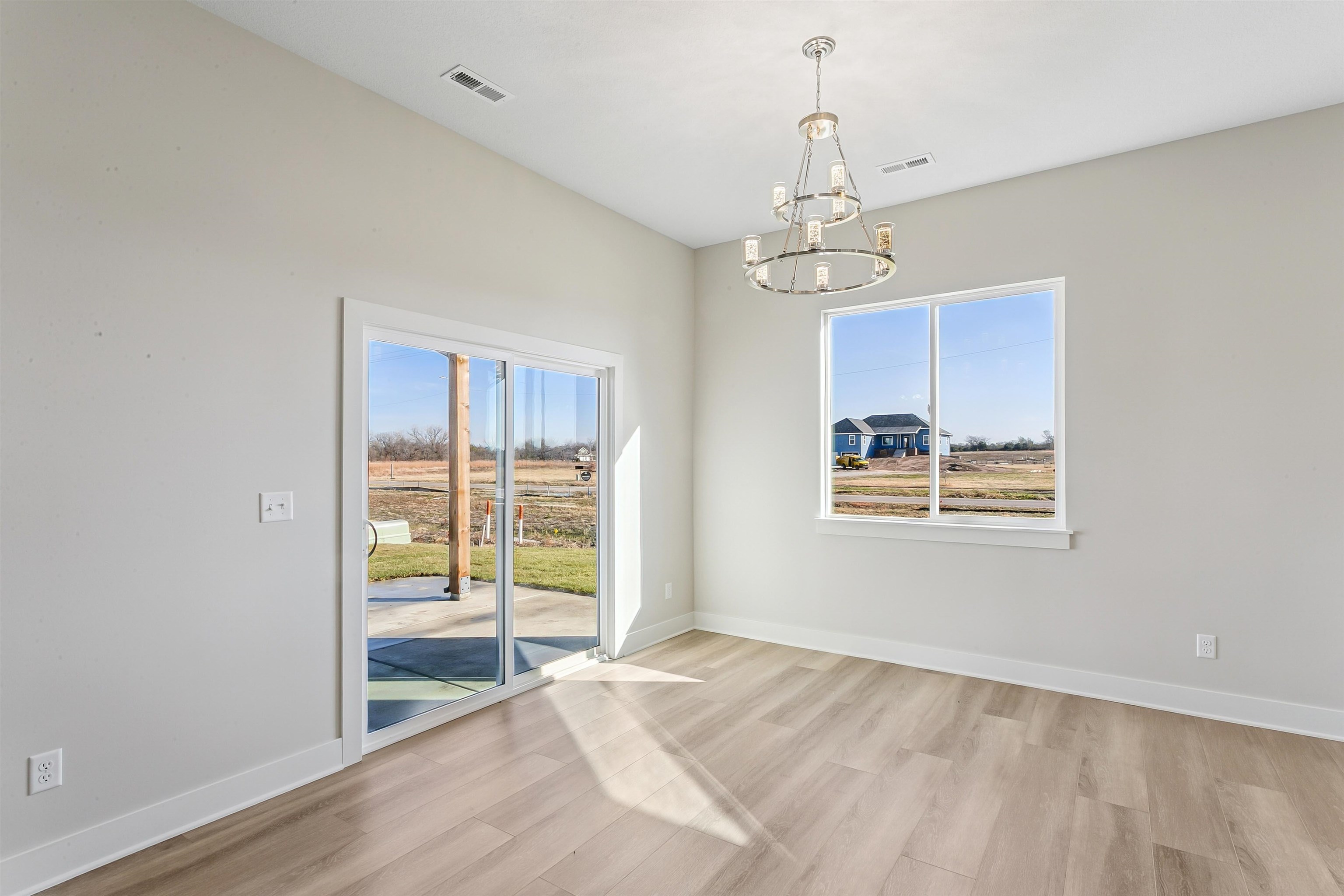 1640 E Appleton Street Valley Center KS 67147