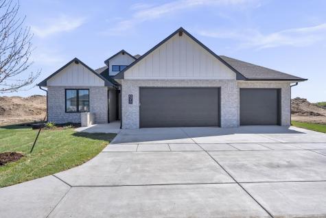 8317 Waterway Court Maize KS 67101