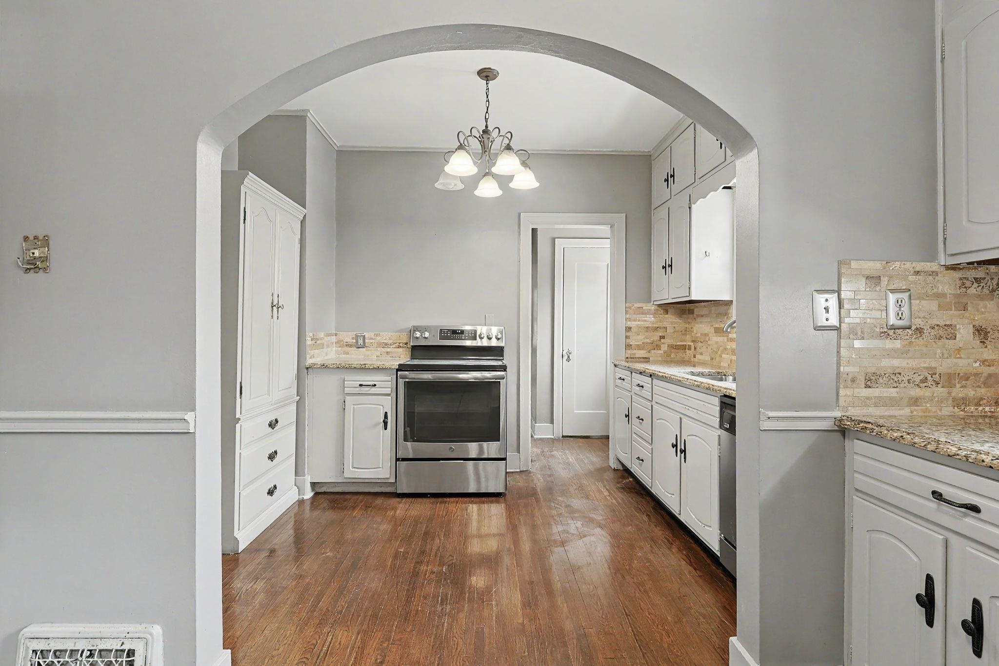 273 S Dellrose Wichita KS 67218