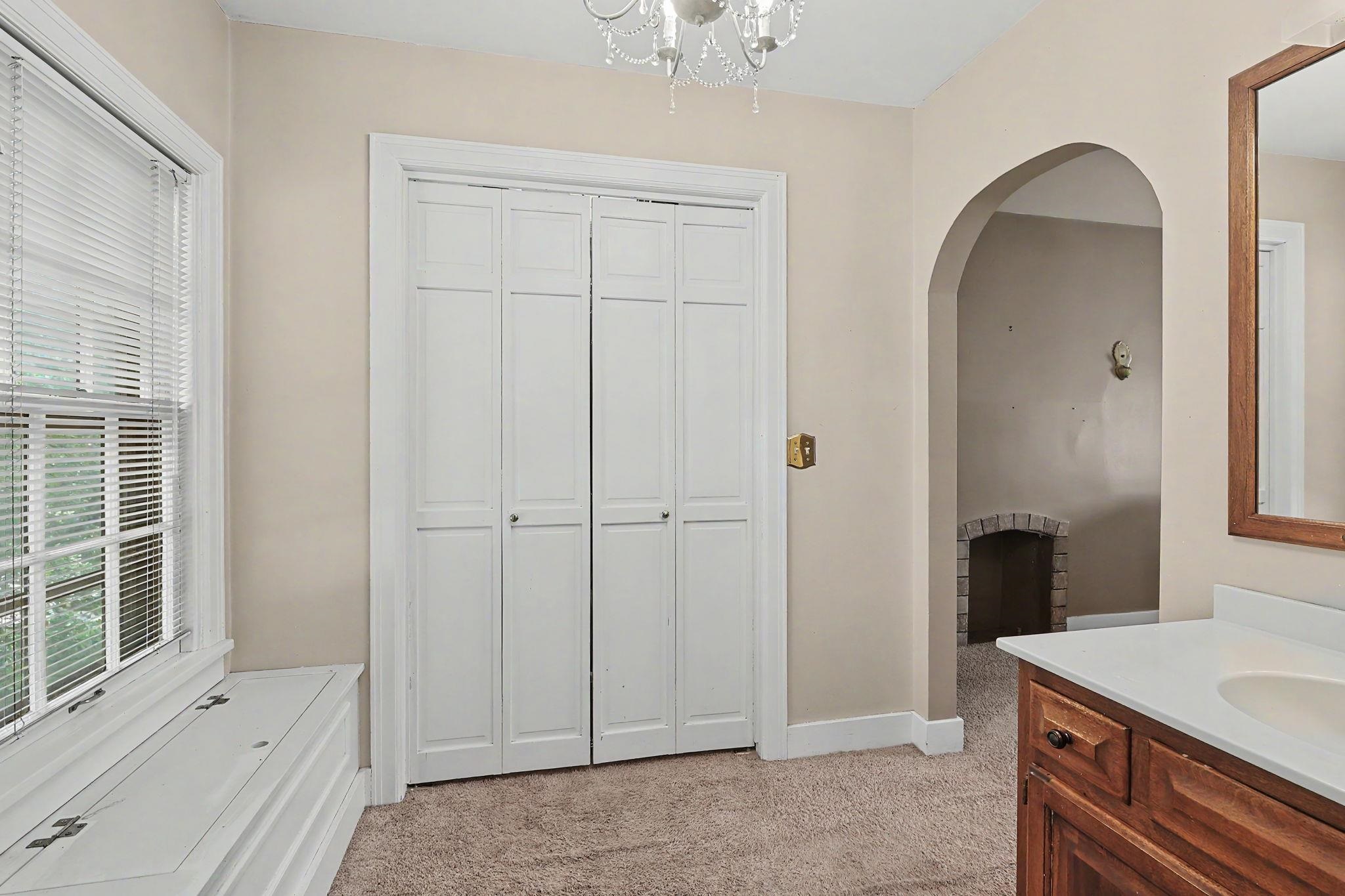 273 S Dellrose Wichita KS 67218