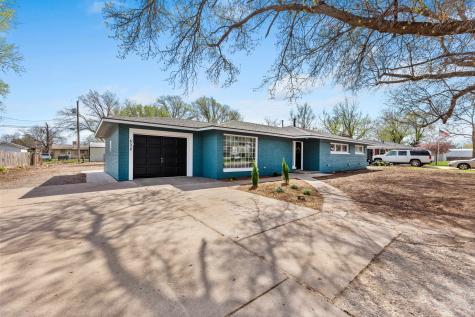 632 N Wolf Street Cheney KS 67025