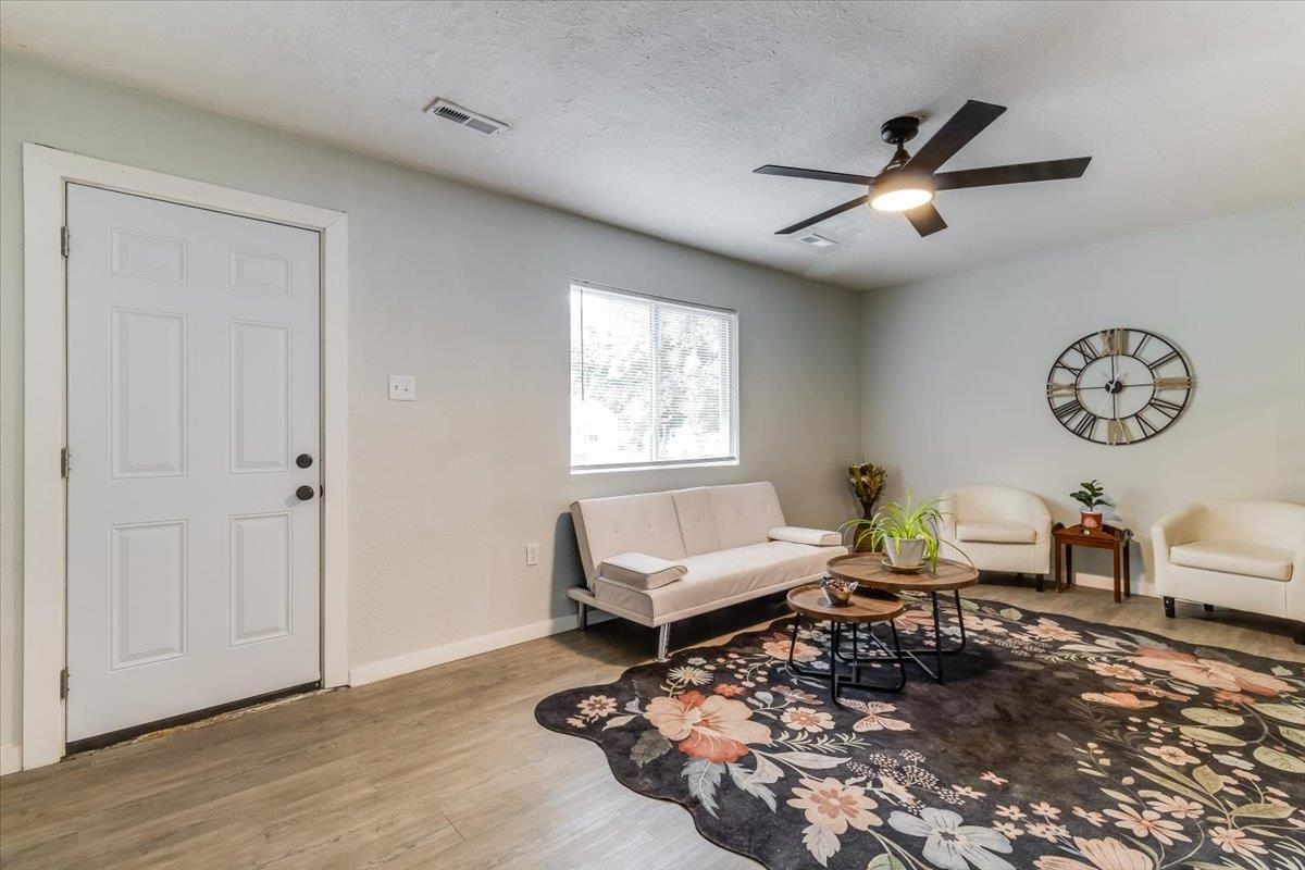 3212 E Fairhaven Drive Wichita KS 67216