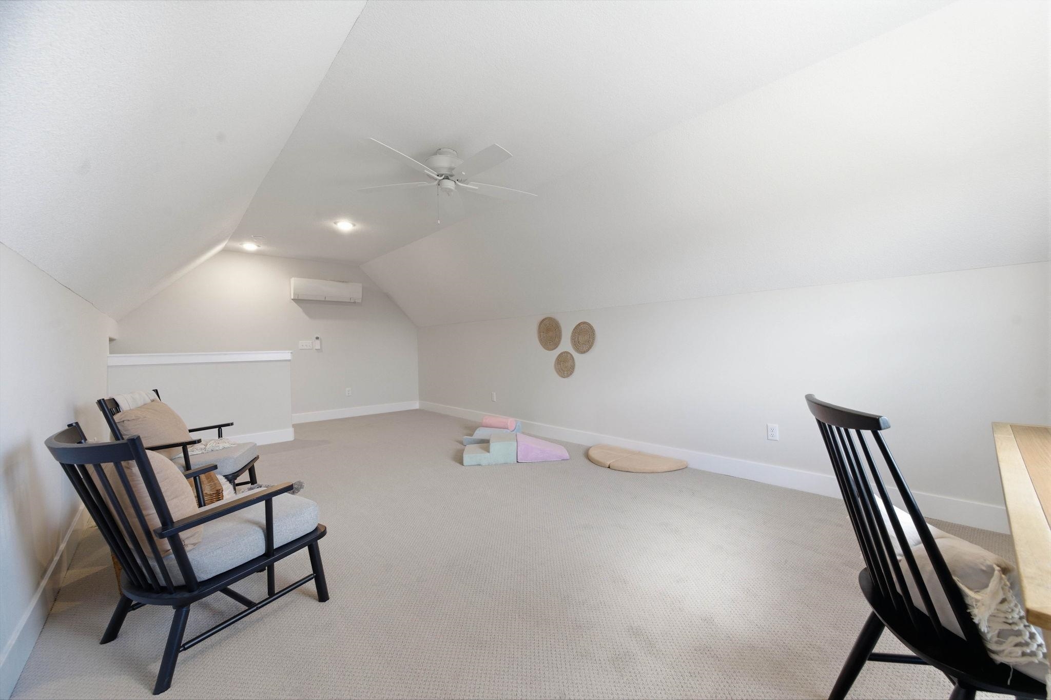 7905 E Turquoise Trail Bel Aire KS 67226