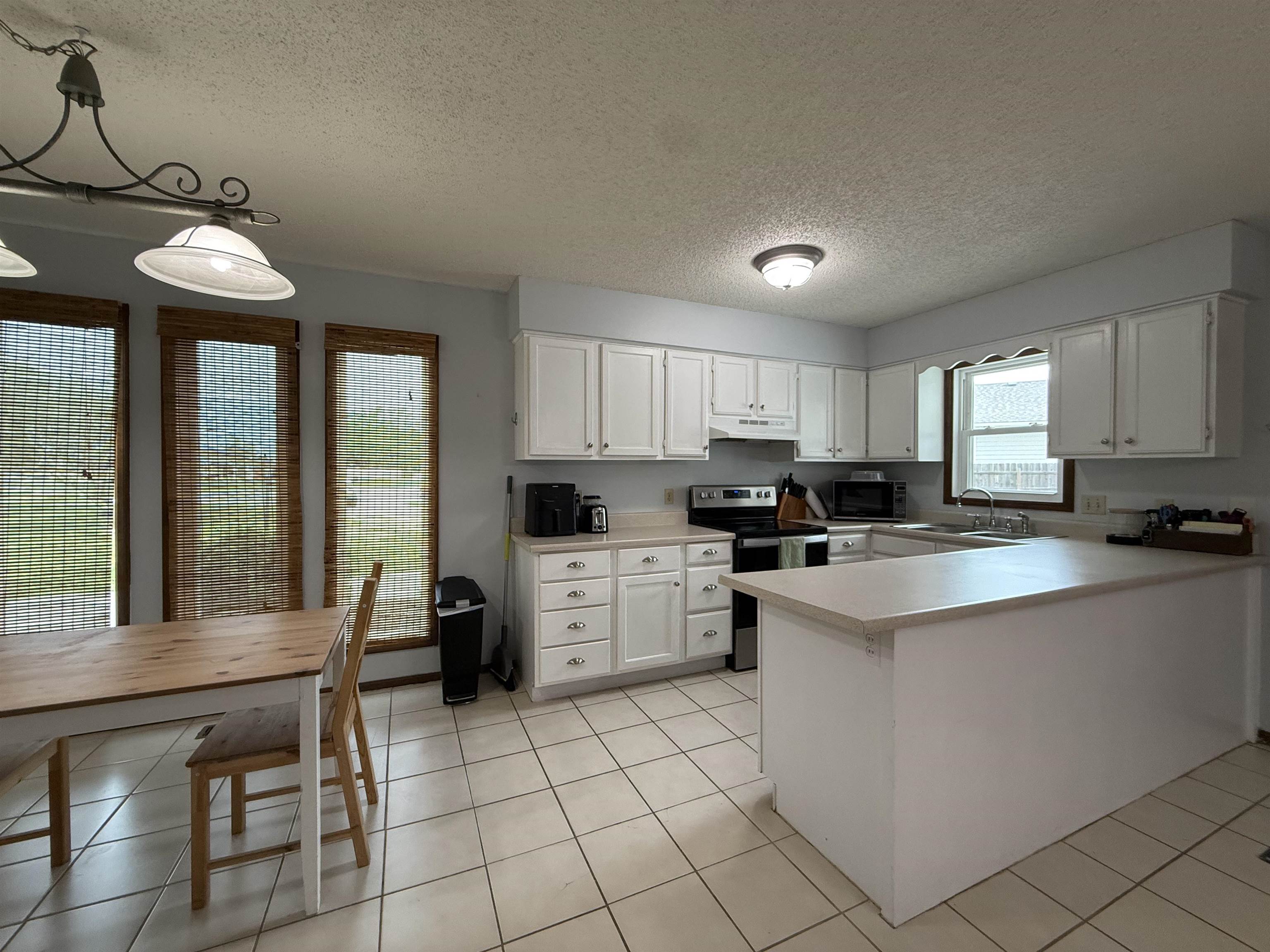 6658 S Bedford Circle Derby KS 67037