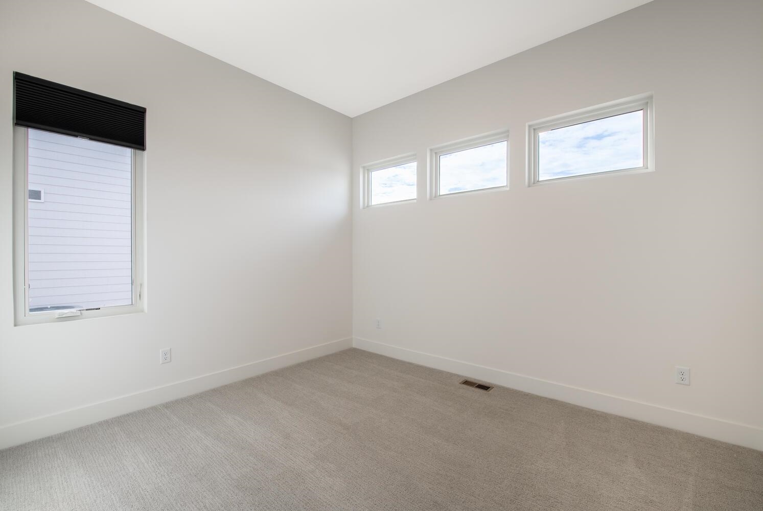 1226 W Lakeway Court Andover KS 67002