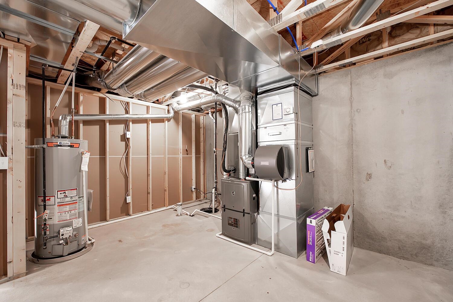 1226 W Lakeway Court Andover KS 67002