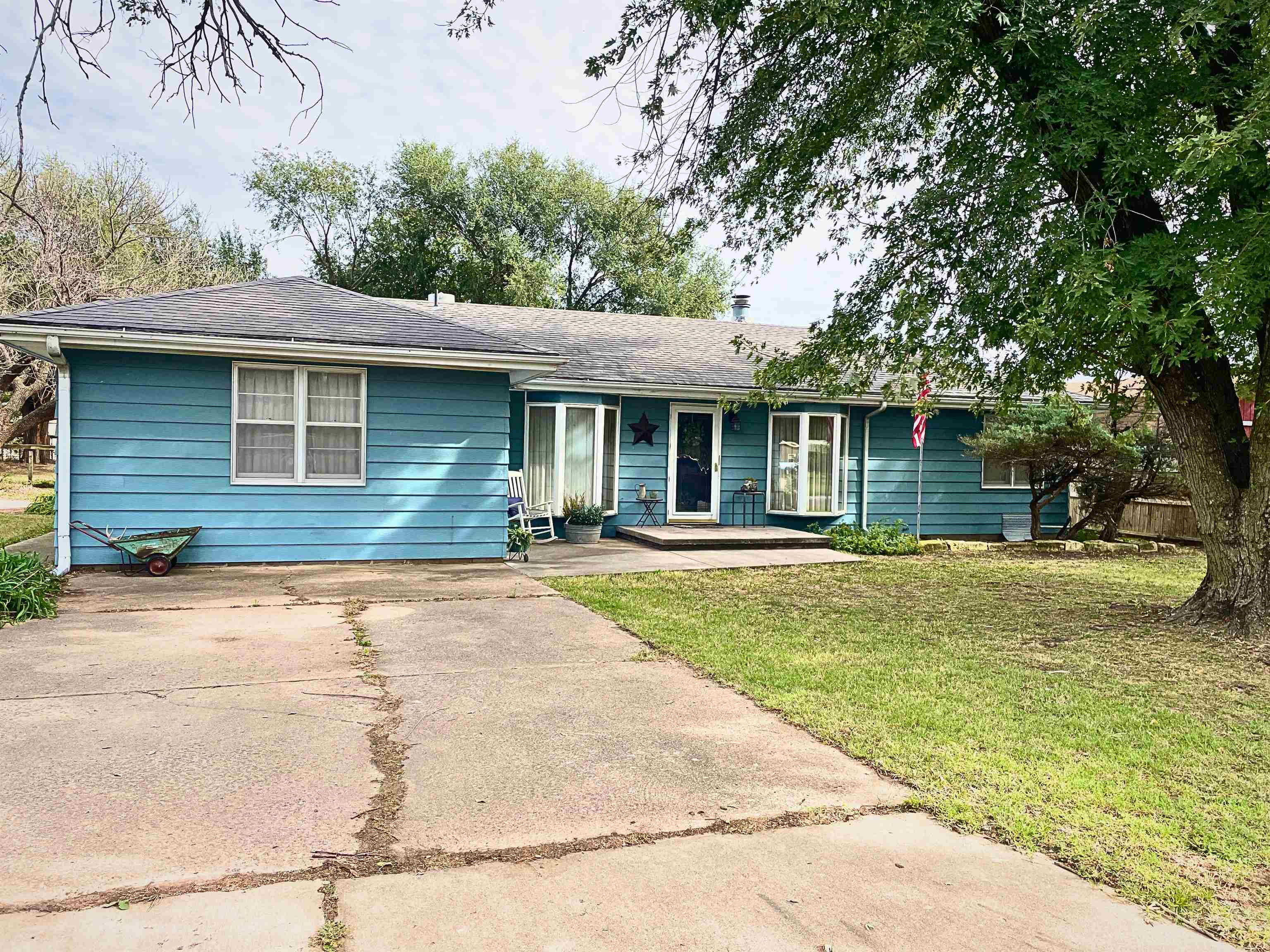 1703 N C Street Wellington KS 67152