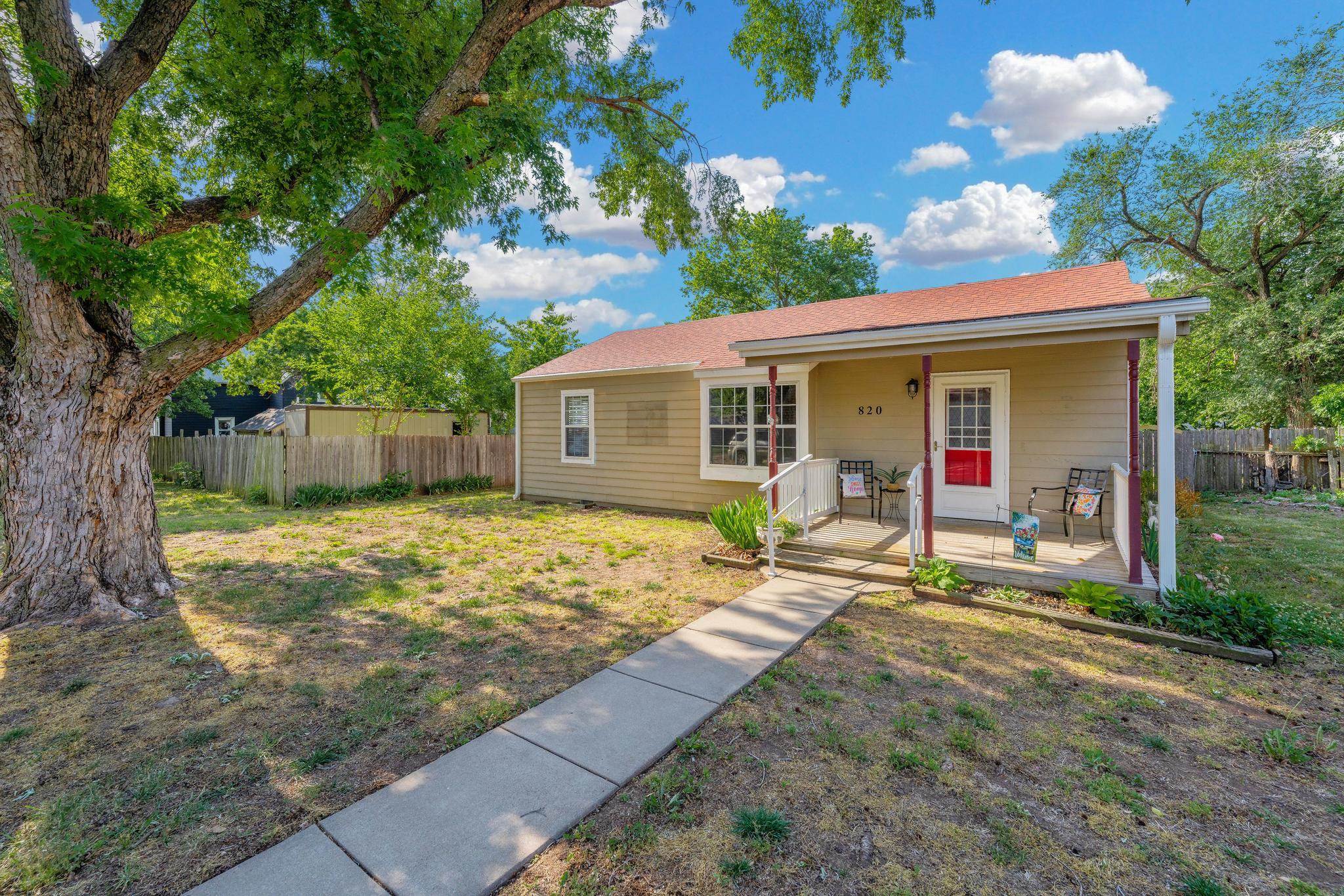 820 W 7th Wellington KS 67152