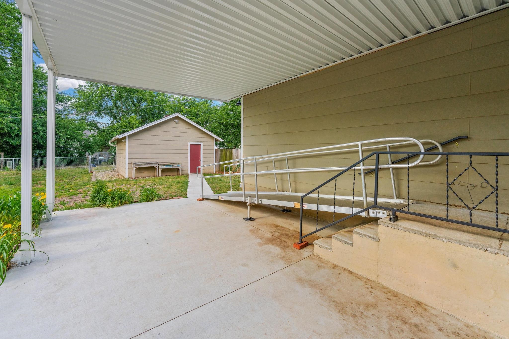 820 W 7th Wellington KS 67152