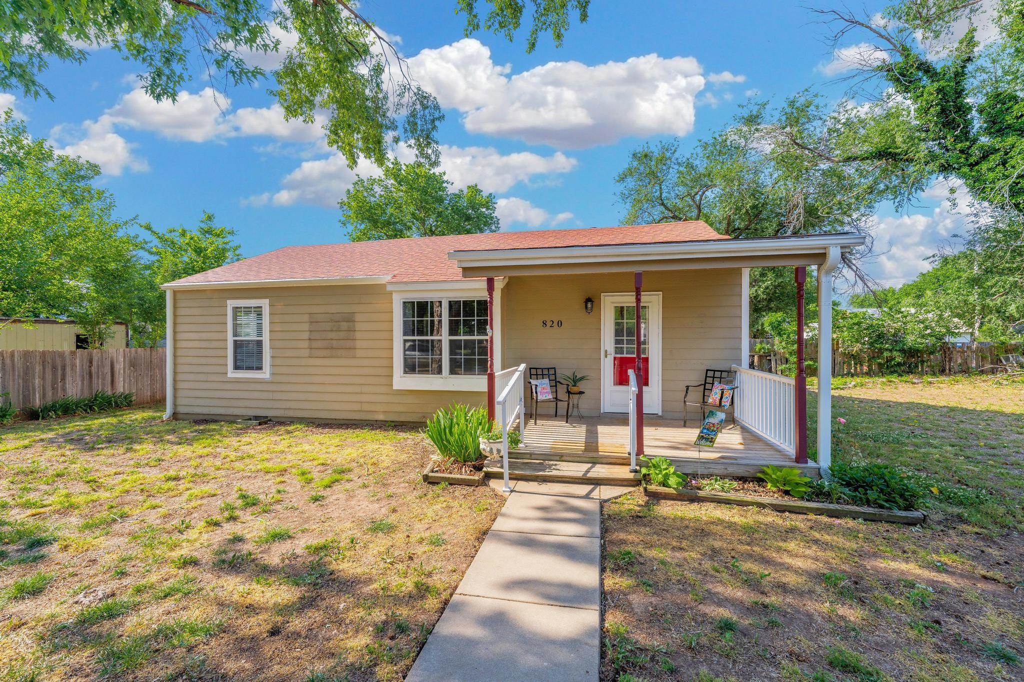 820 W 7th Wellington KS 67152